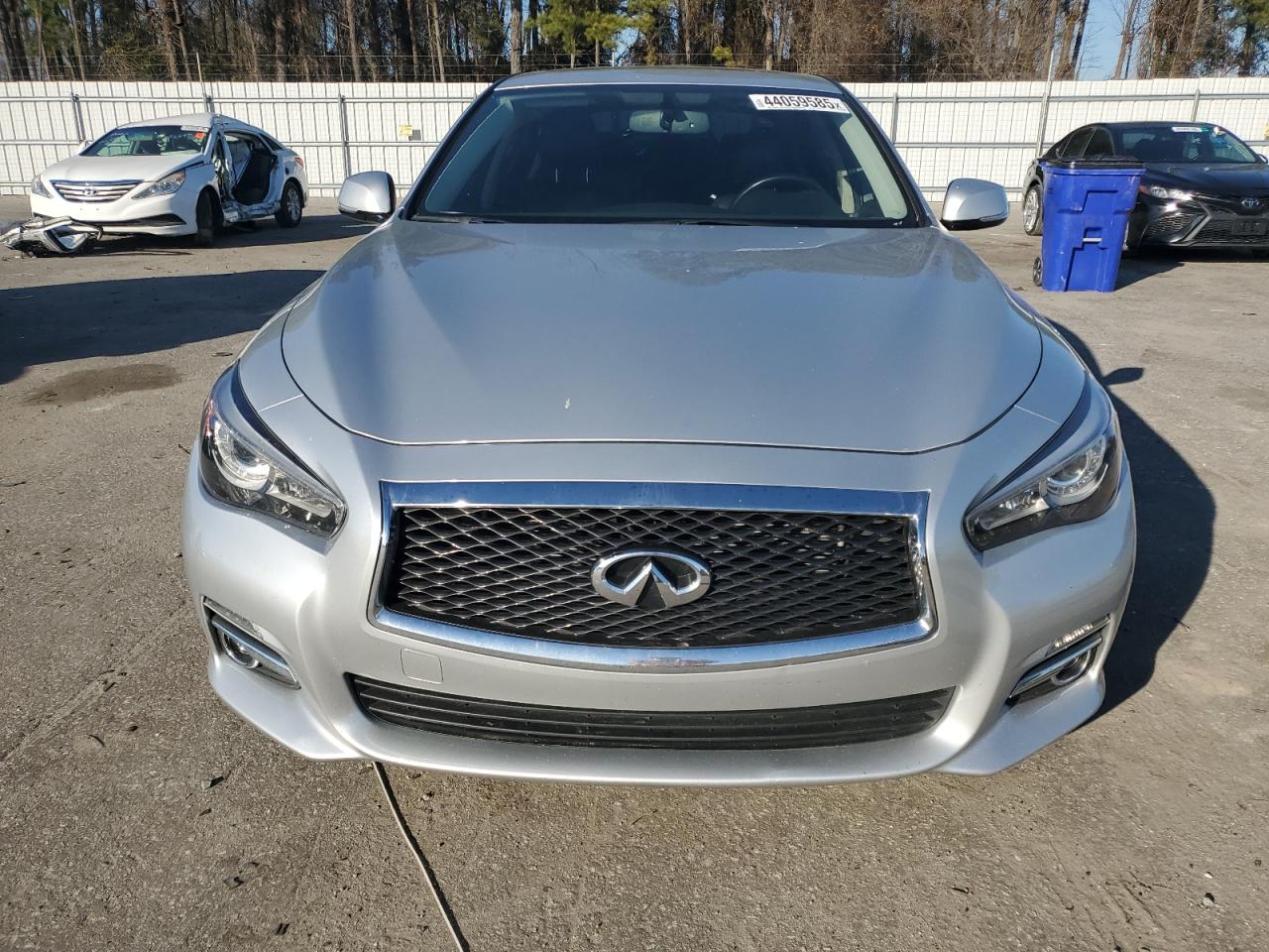 2016 Infiniti Q50 - Image 5