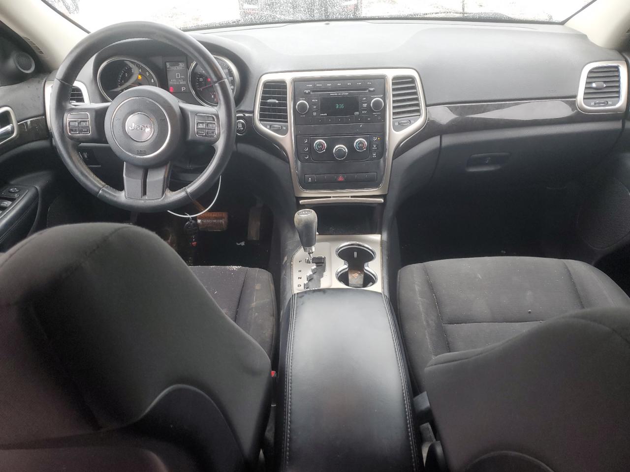 2013 Jeep Grand Cherokee - Image 8