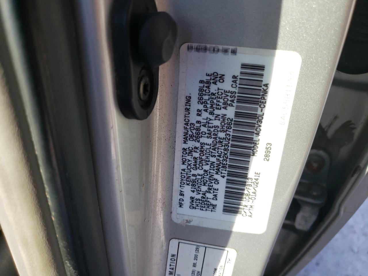 2003 Toyota Camry - Image 13
