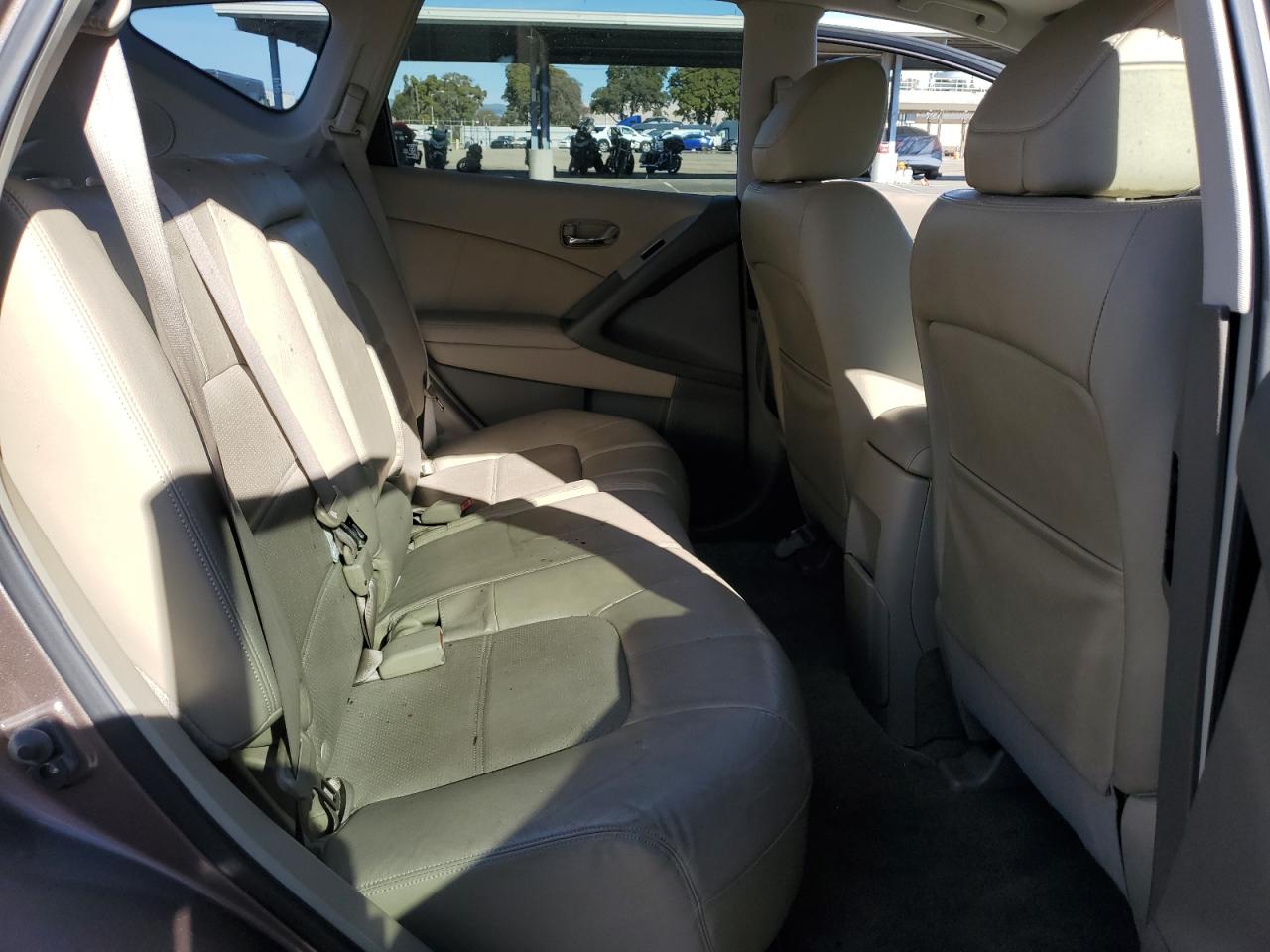 2014 Nissan Murano - Image 10