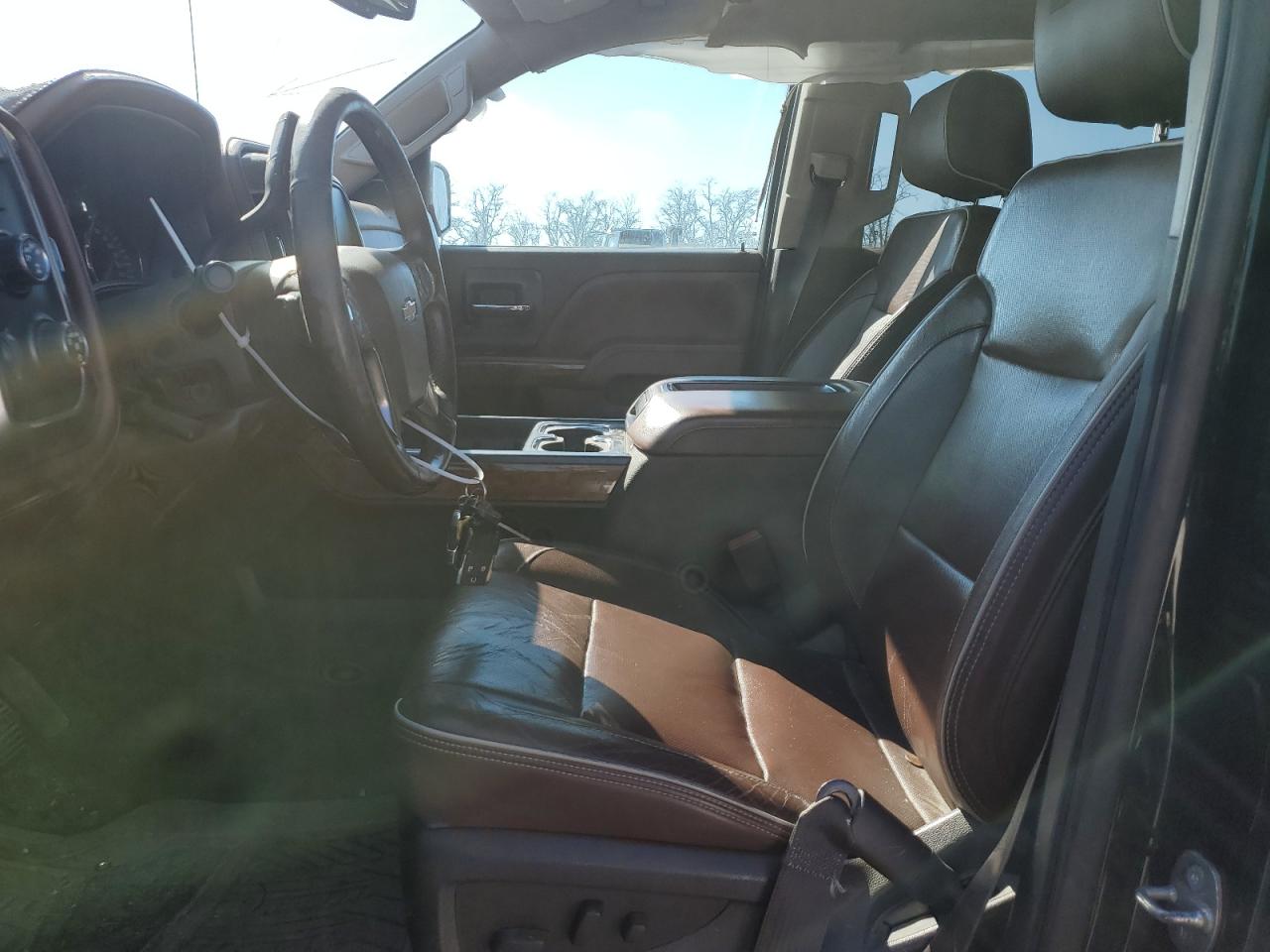 2015 Chevrolet Silverado - Image 7