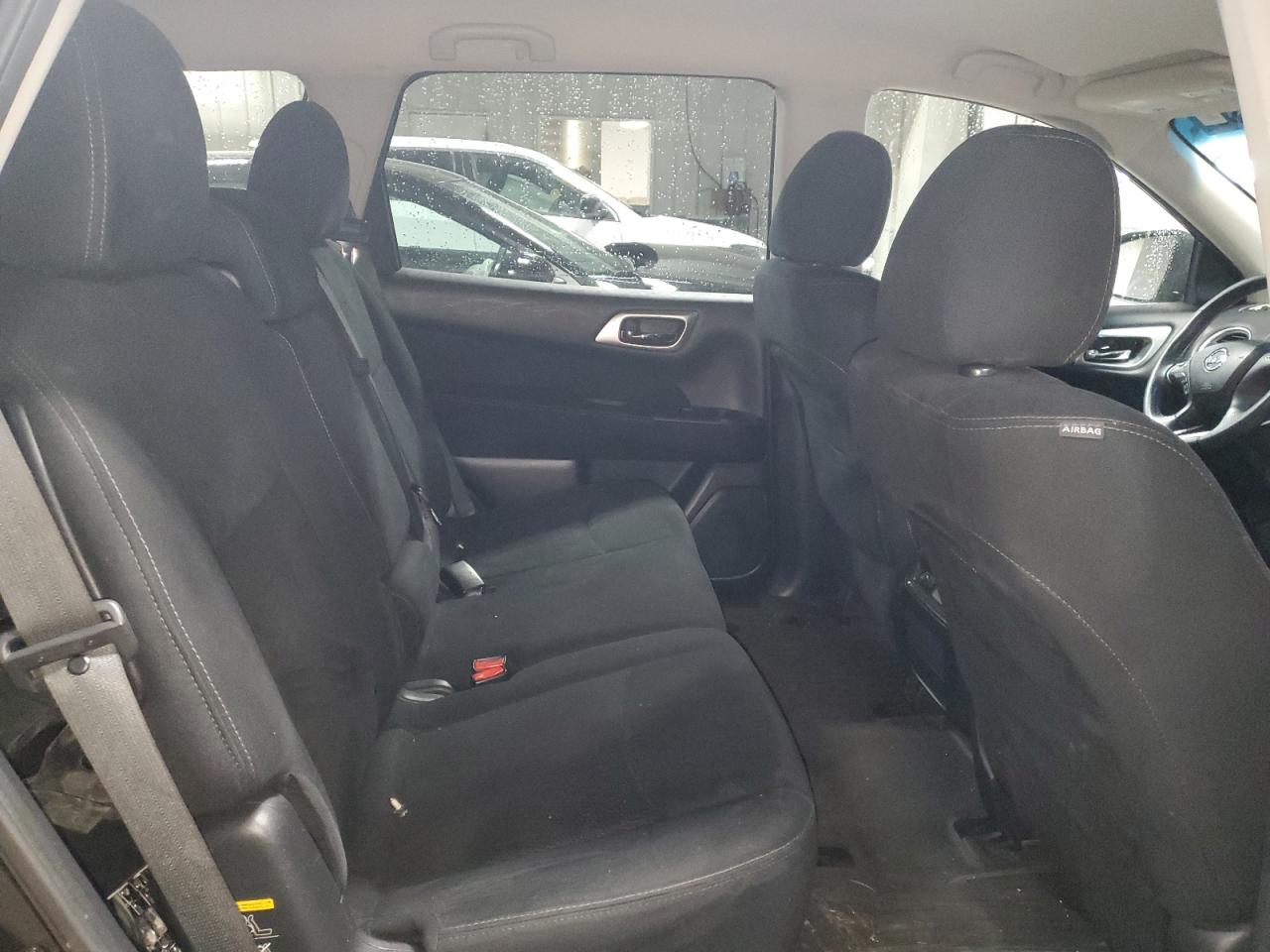 2013 Nissan Pathfinder - Image 11