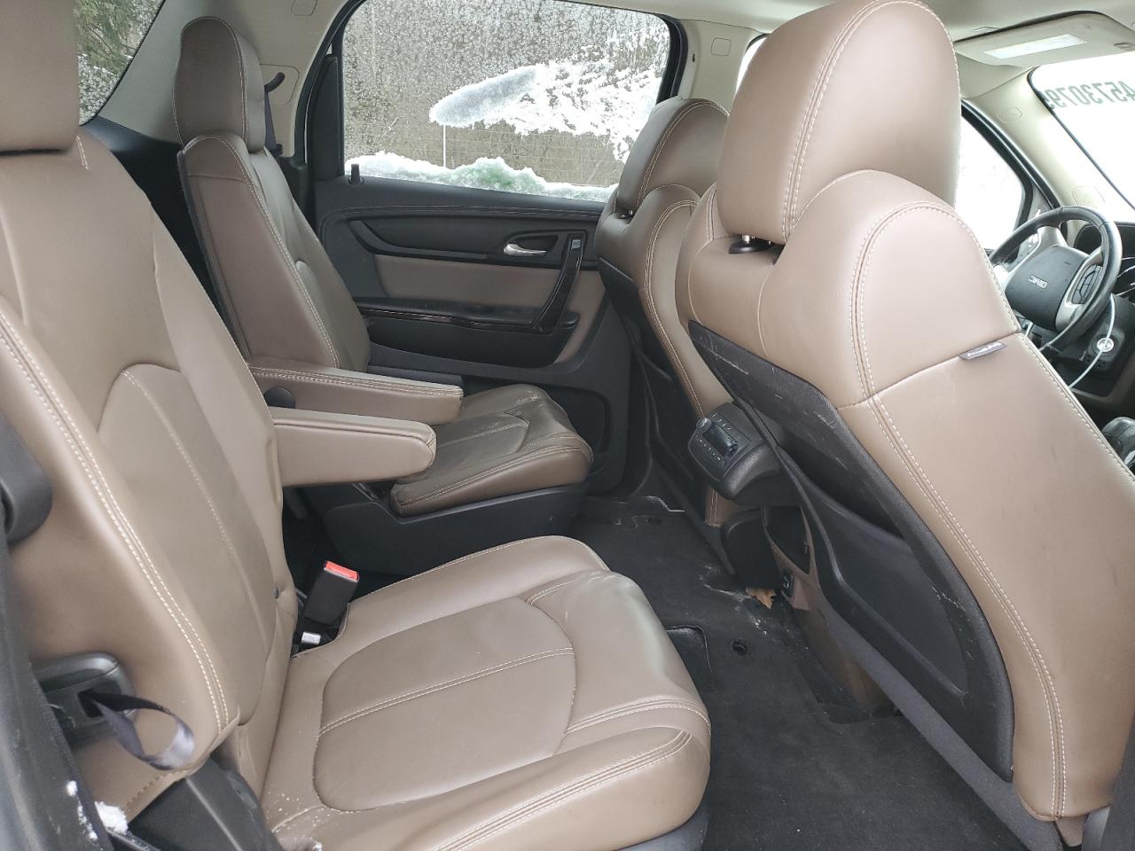 2017 GMC Acadia - Image 11