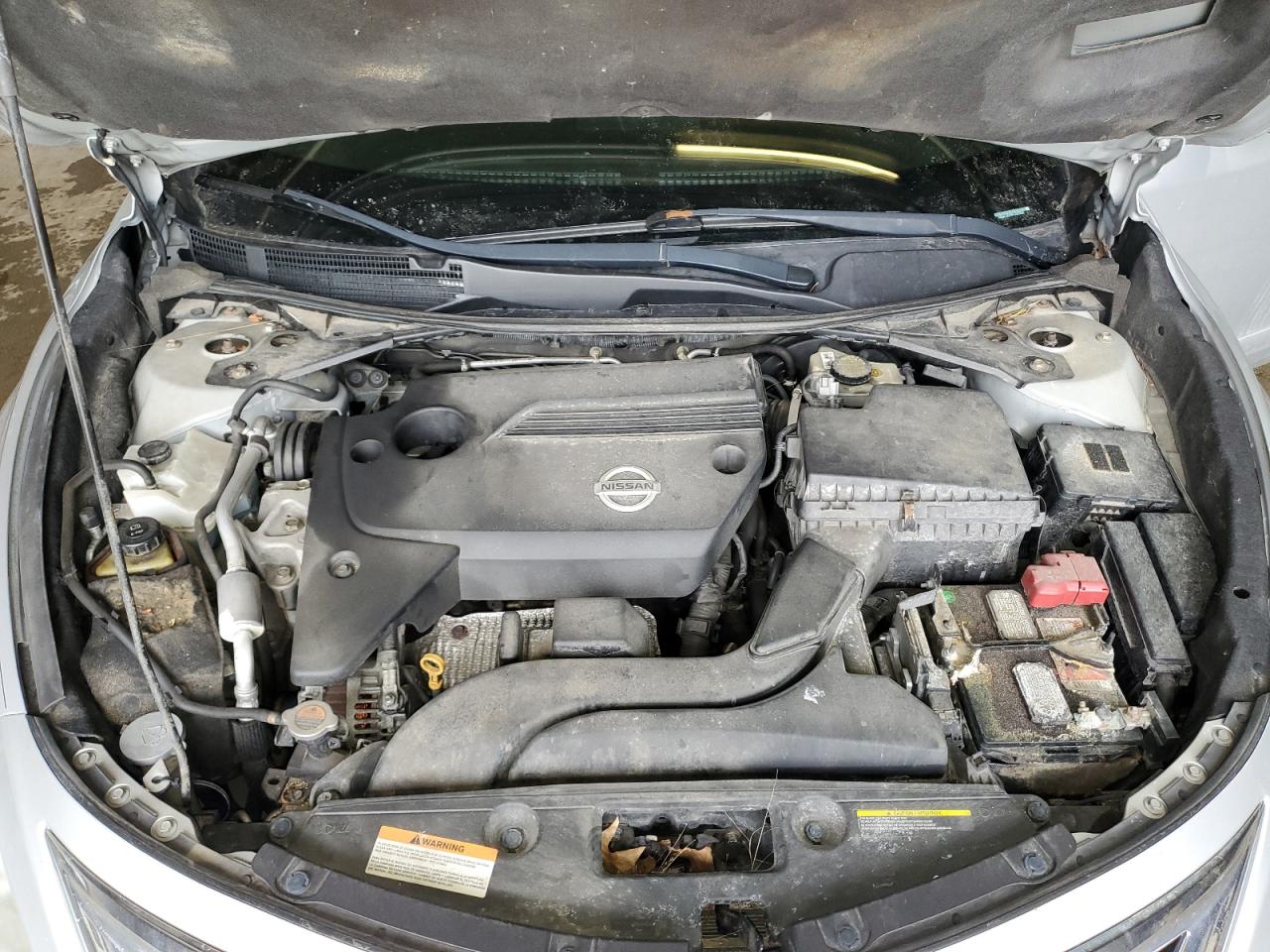 2015 Nissan Altima - Image 11
