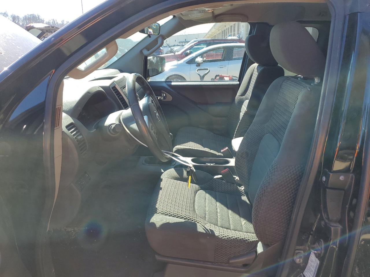2015 Nissan Navara (Frontier) - Image 7