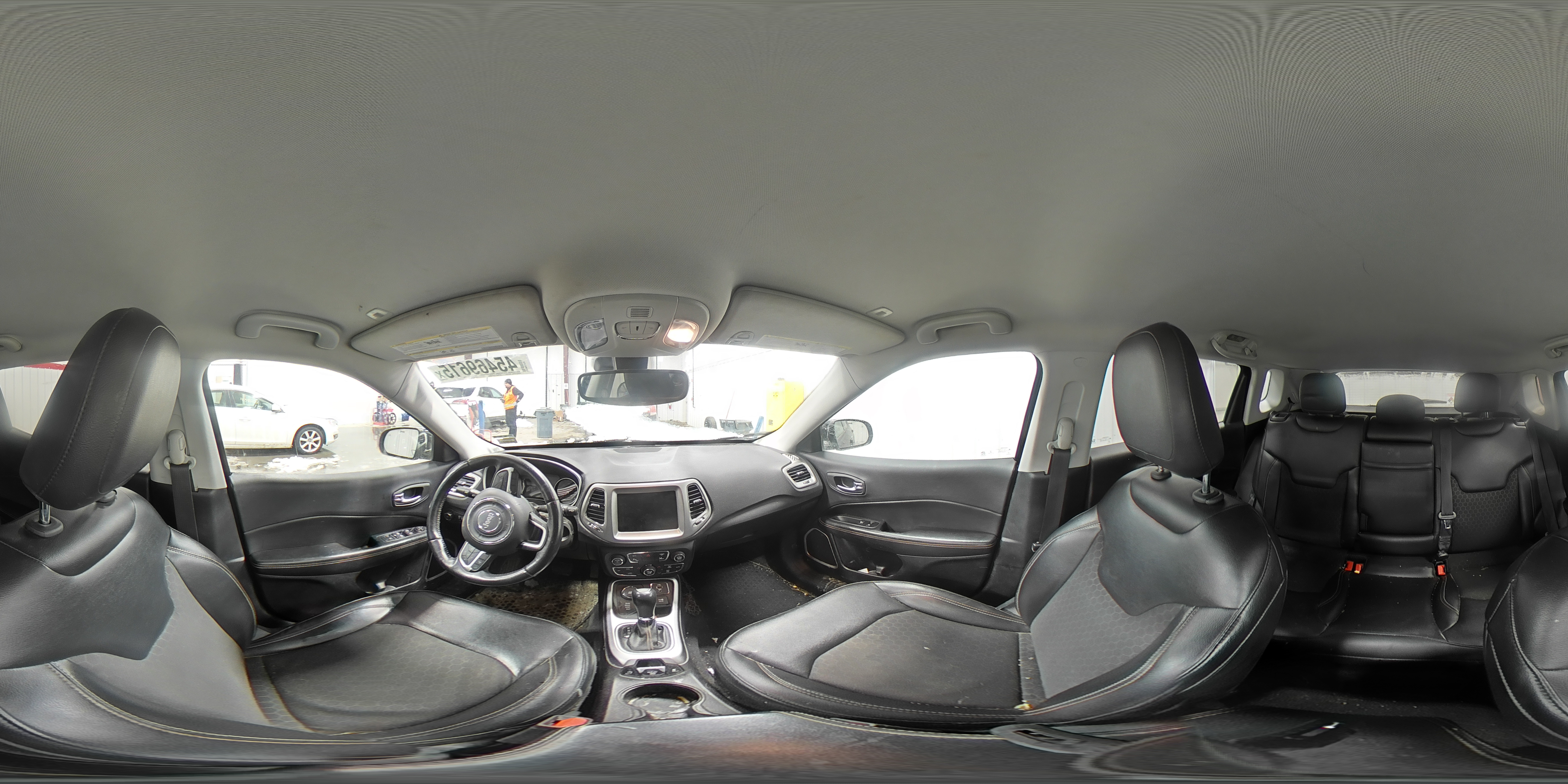 2018 Jeep Compass - Image 14