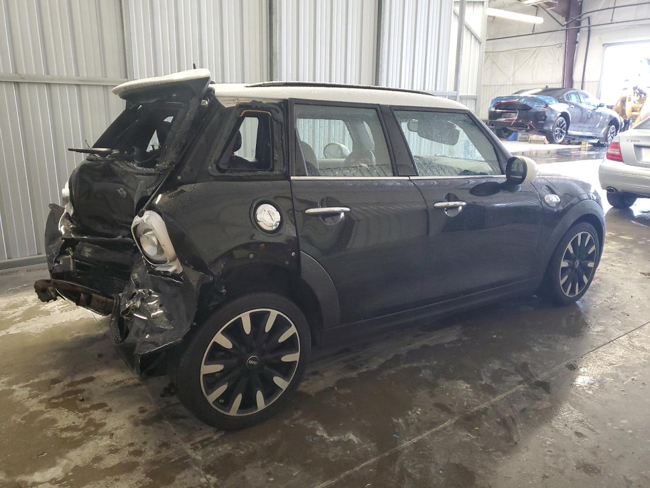 2017 MINI Cooper - Image 3