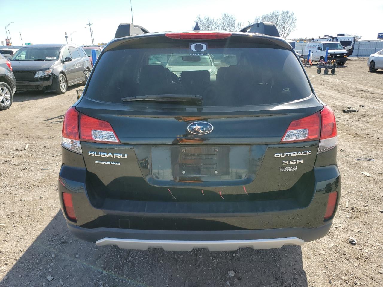 2013 Subaru Outback - Image 6
