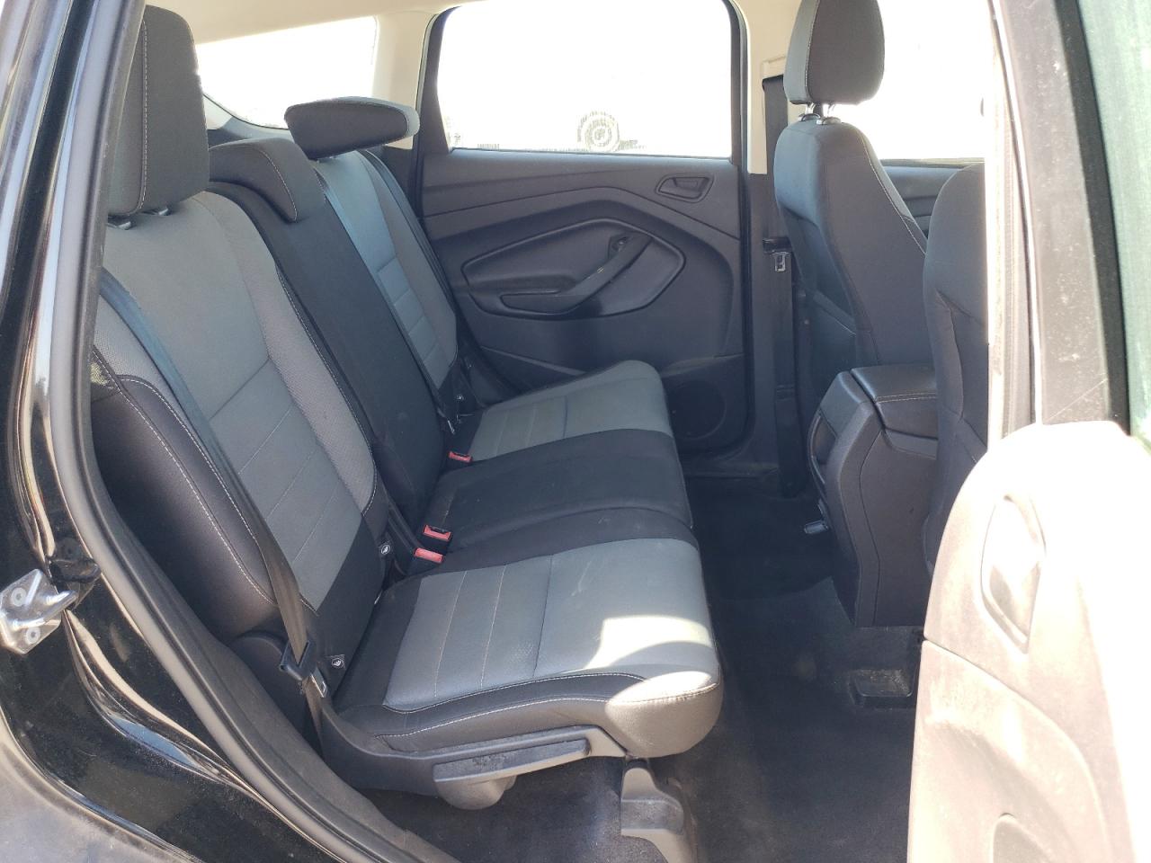 2017 Ford Escape - Image 11