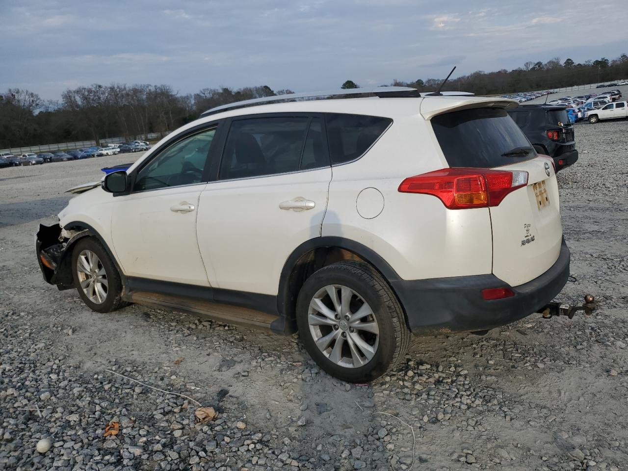 2013 Toyota RAV 4 - Image 2