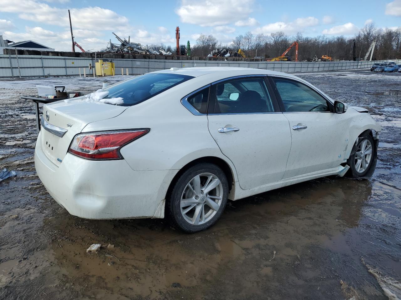 2014 Nissan Altima - Image 3