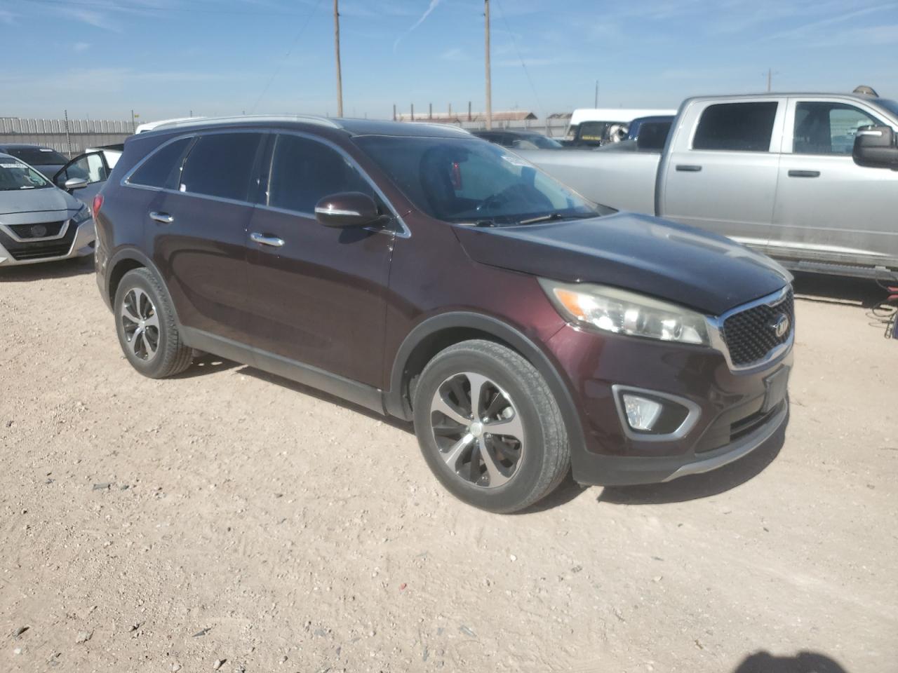 2016 Kia Sorento - Image 4