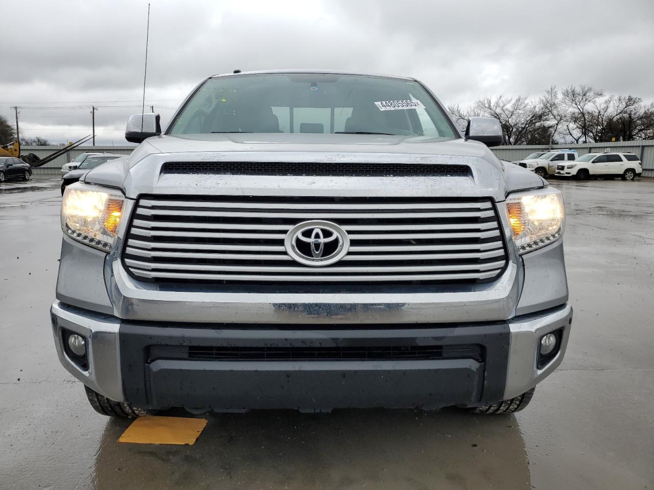 2017 Toyota Tundra - Image 5