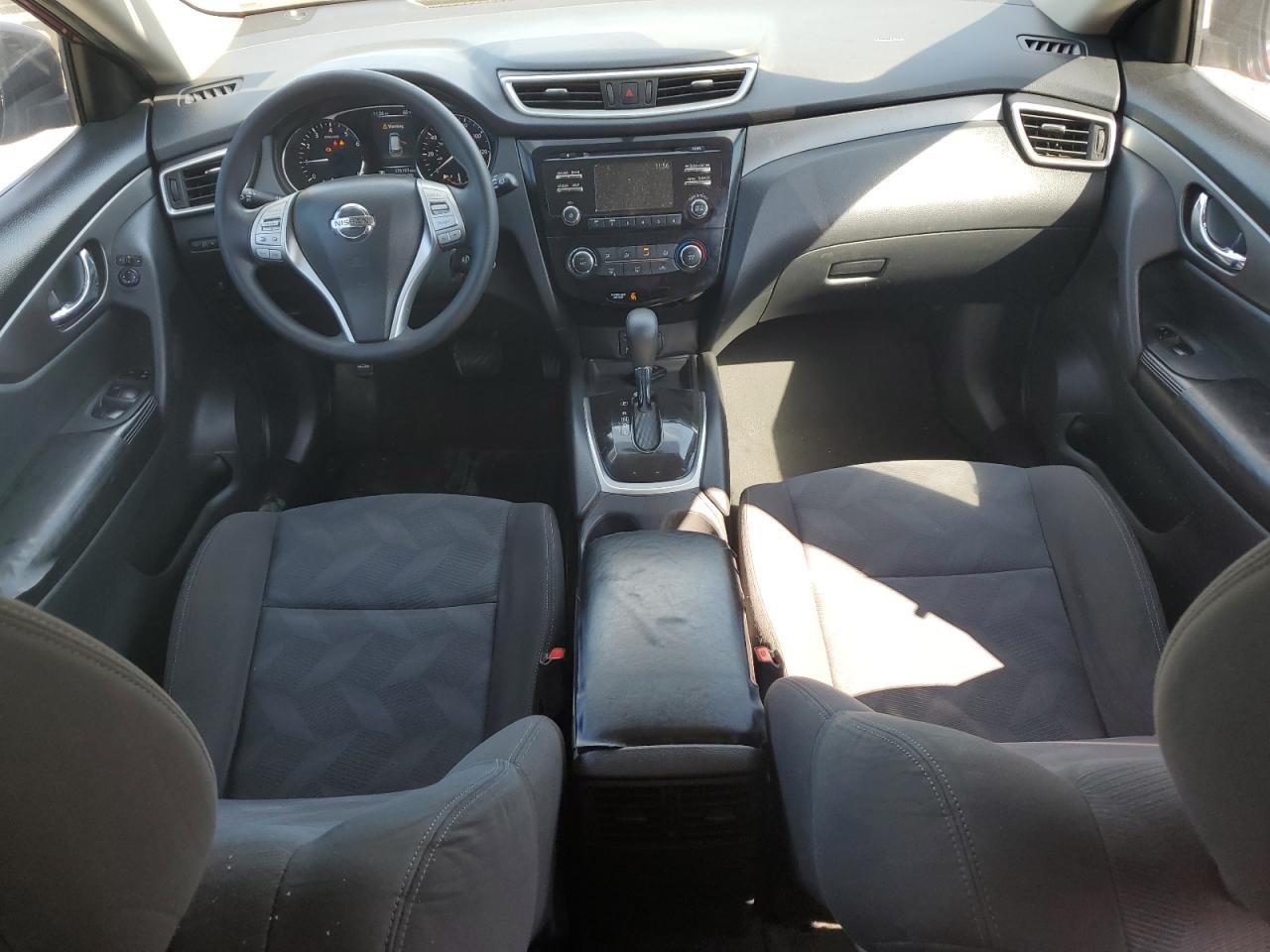 2016 Nissan Rogue - Image 8