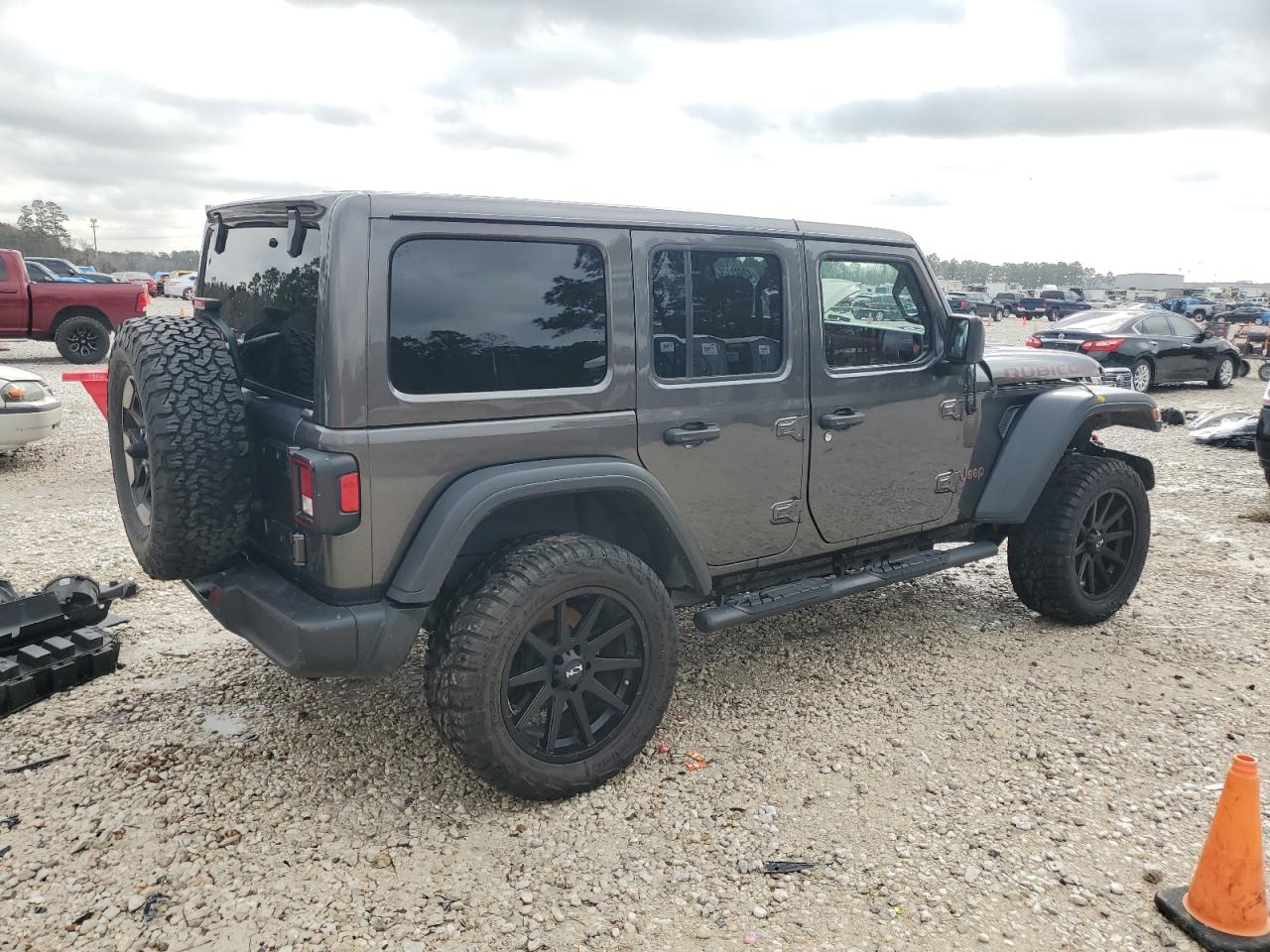 2018 Jeep Wrangler - Image 3