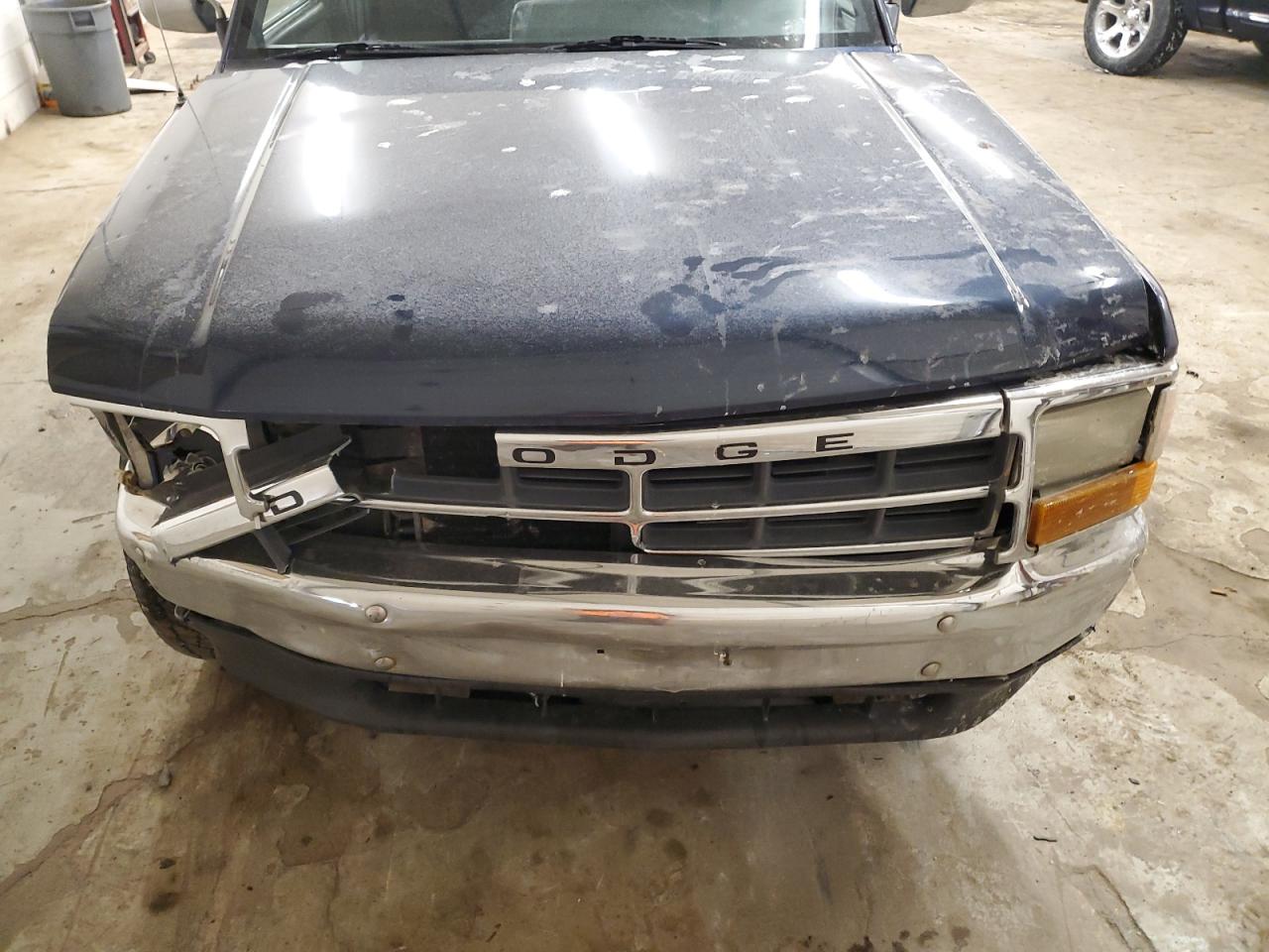 1991 Dodge Dakota - Image 11