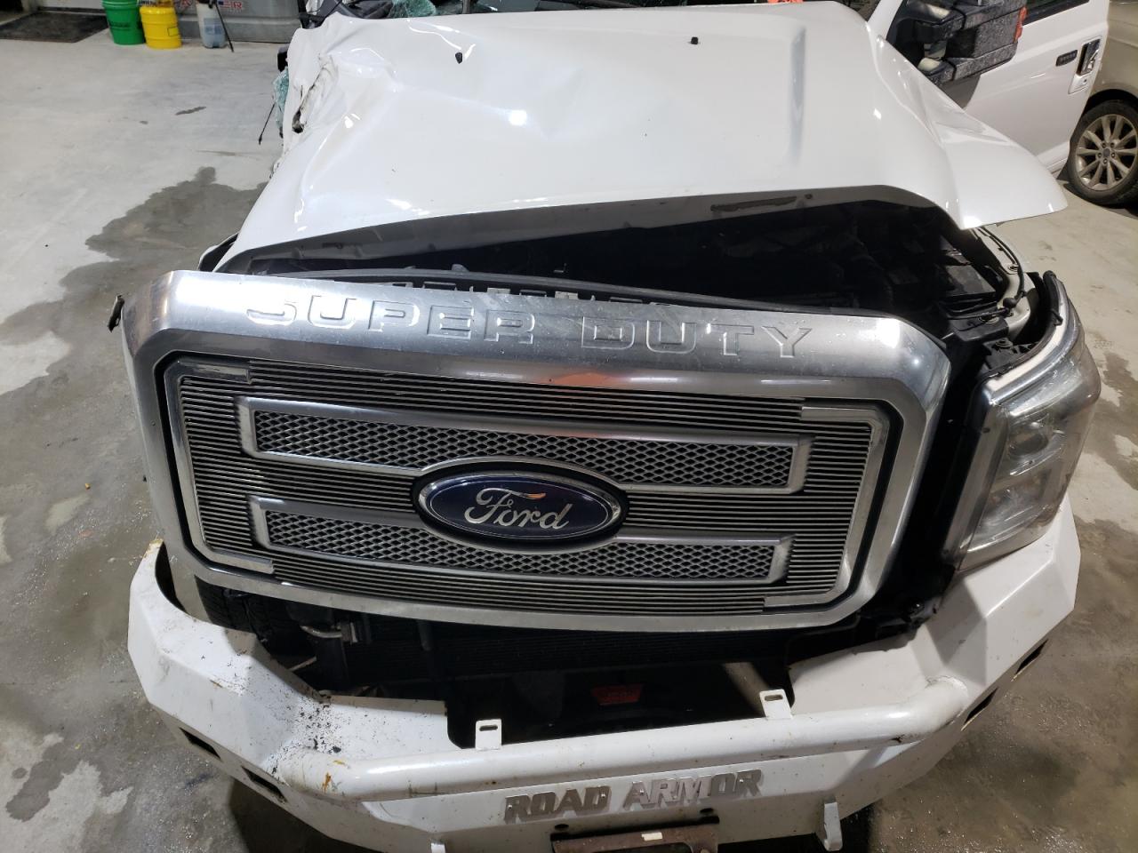2015 Ford F350 - Image 12