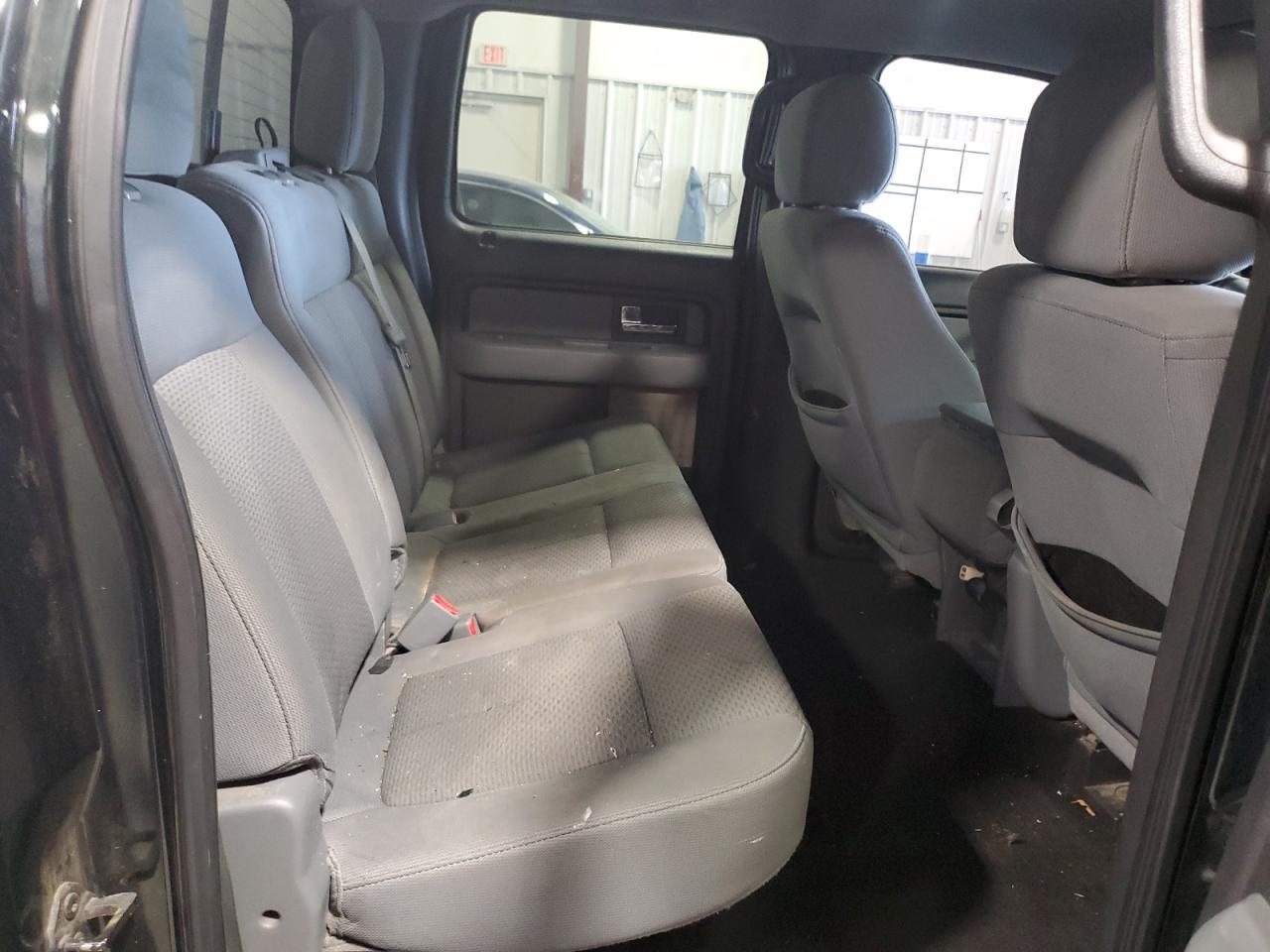 2012 Ford F-150 - Image 10