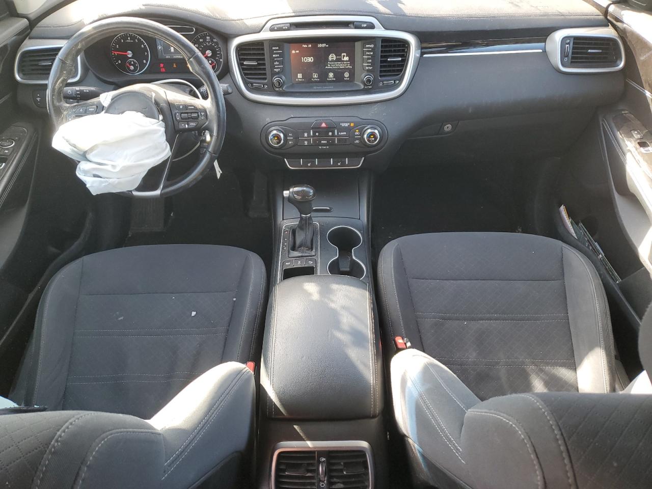 2018 Kia Sorento - Image 8