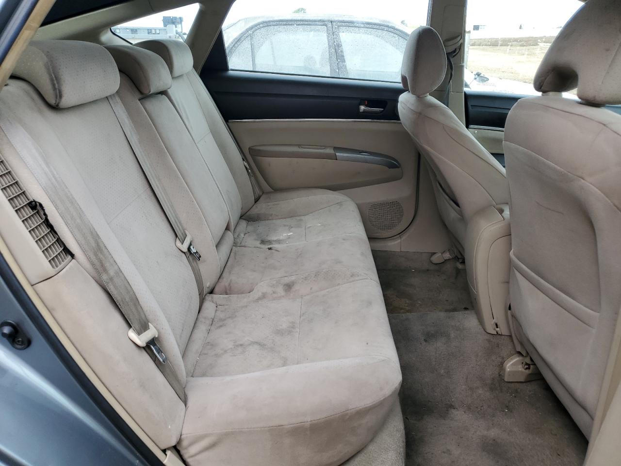 2005 Toyota Prius - Image 10