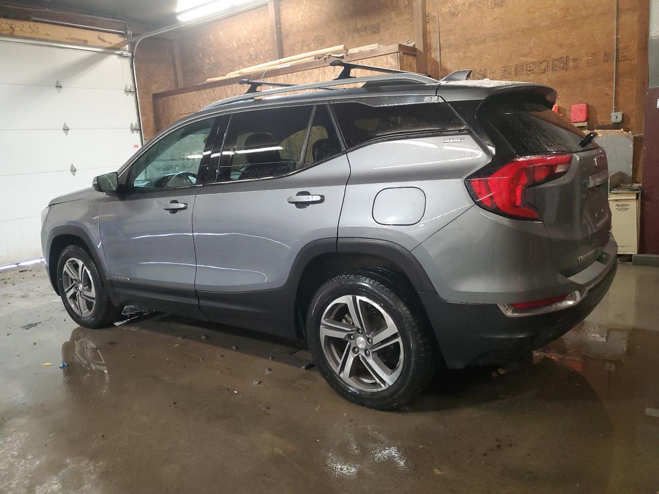 2021 GMC Terrain - Image 2