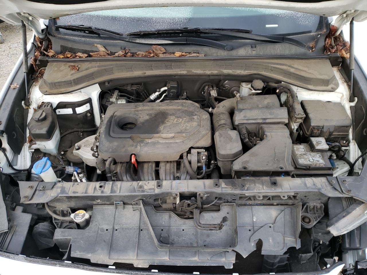 2019 Hyundai Santa Fe - Image 12