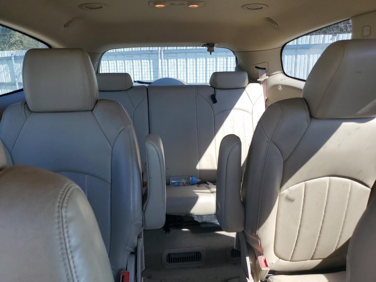 2012 Buick Enclave - Image 10