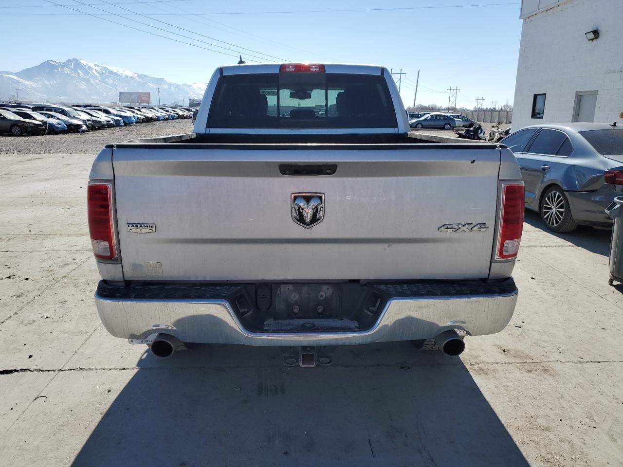 2016 RAM 1500 - Image 6