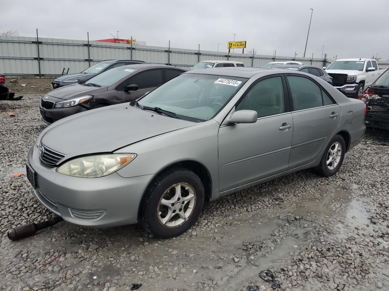 2005 Toyota Camry - Image 1