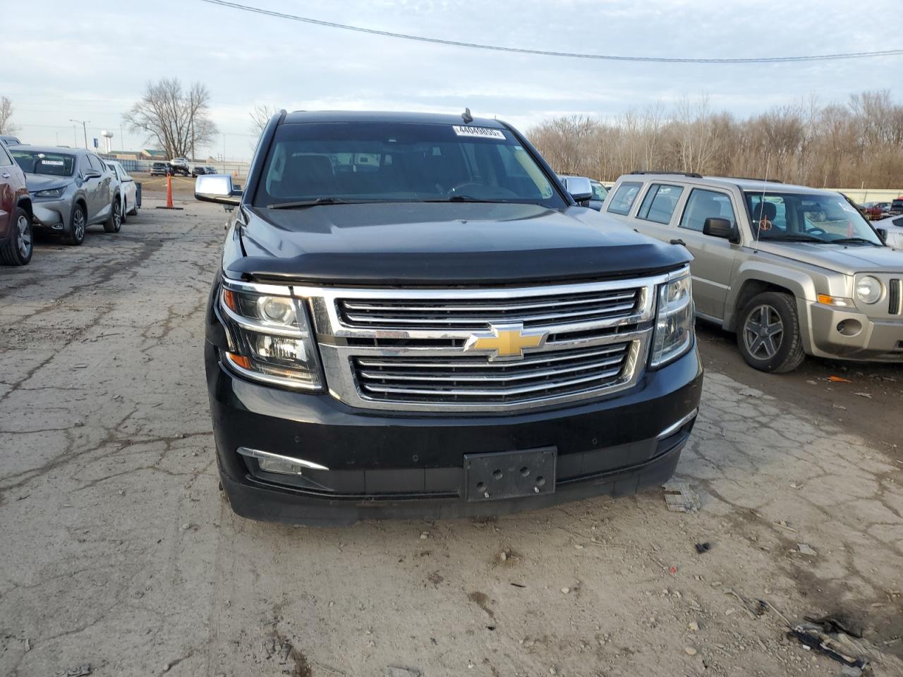 2015 Chevrolet Suburban - Image 5