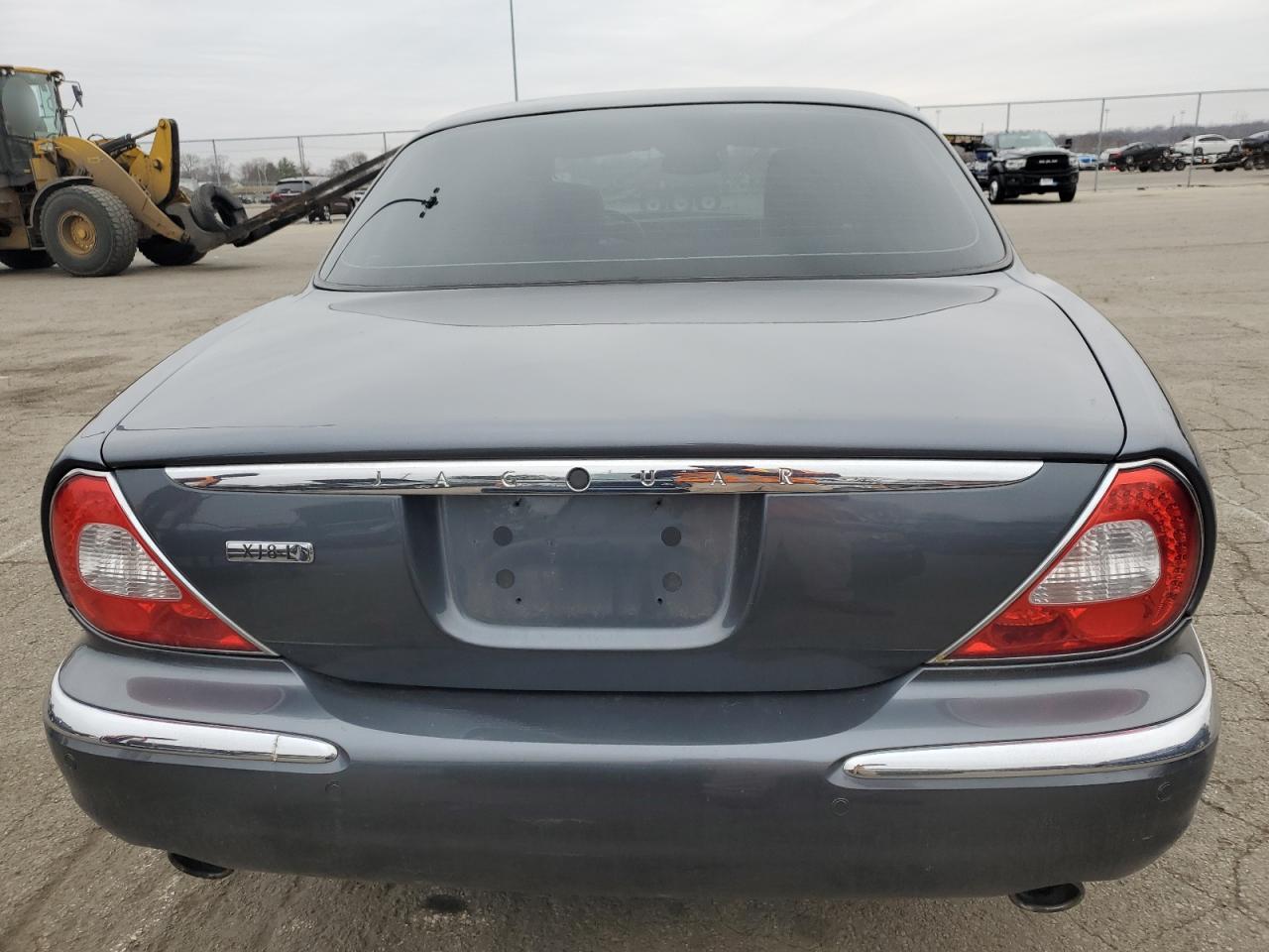 2005 Jaguar XJ - Image 6