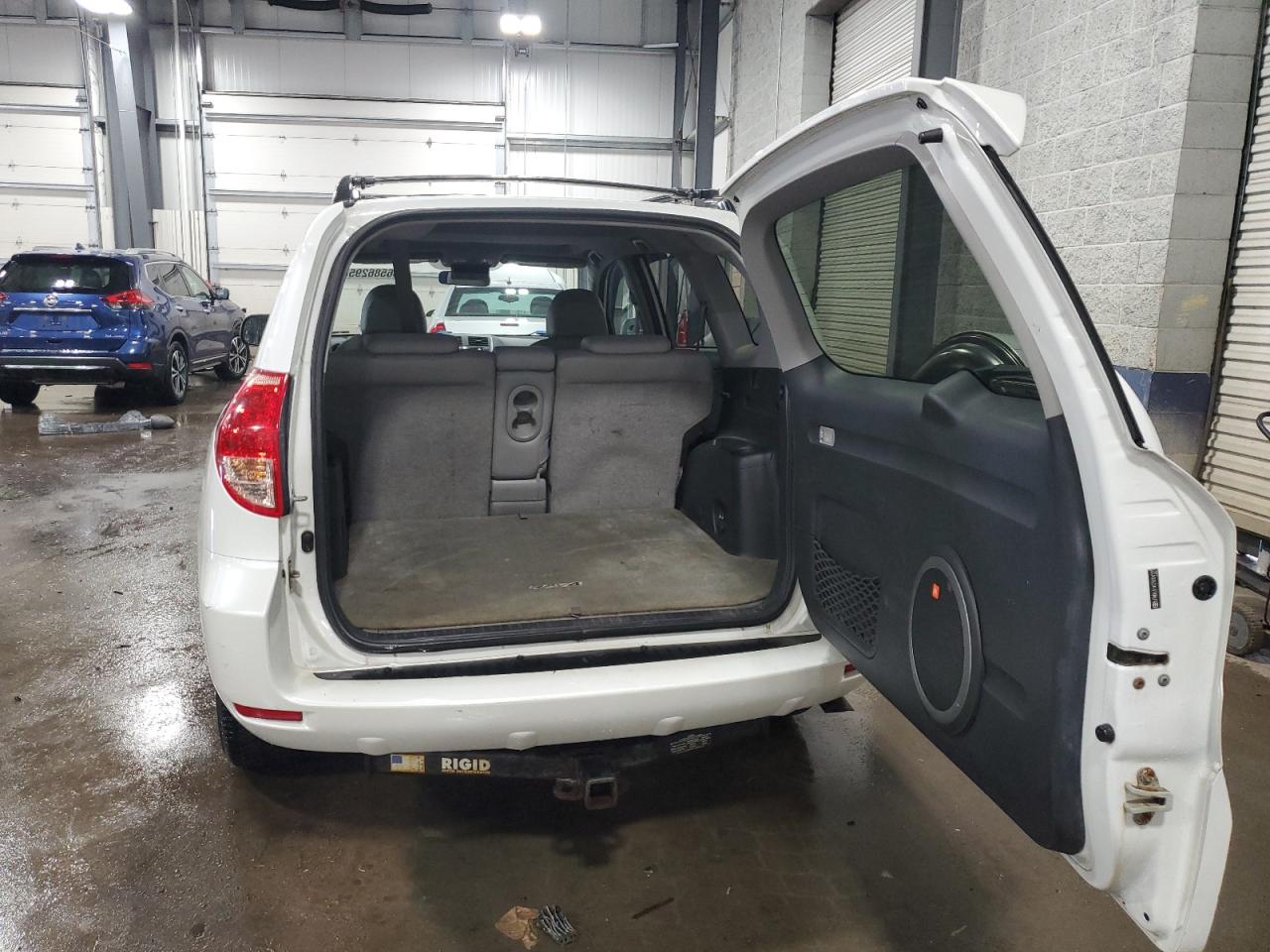 2007 Toyota RAV 4 - Image 6