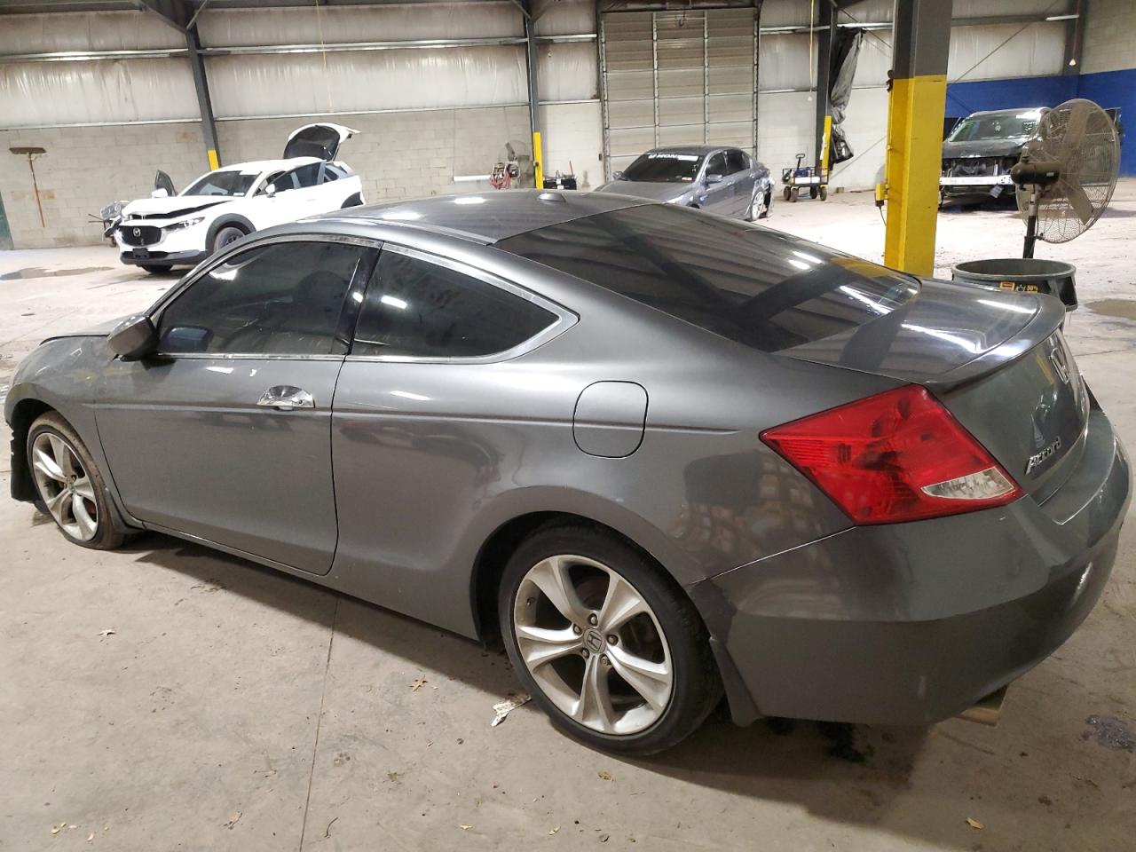 2011 Honda Accord - Image 2