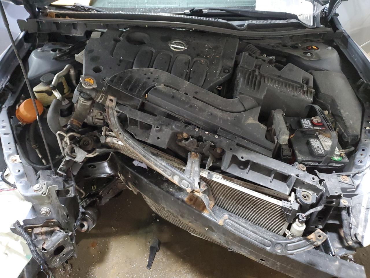 2012 Nissan Altima - Image 11