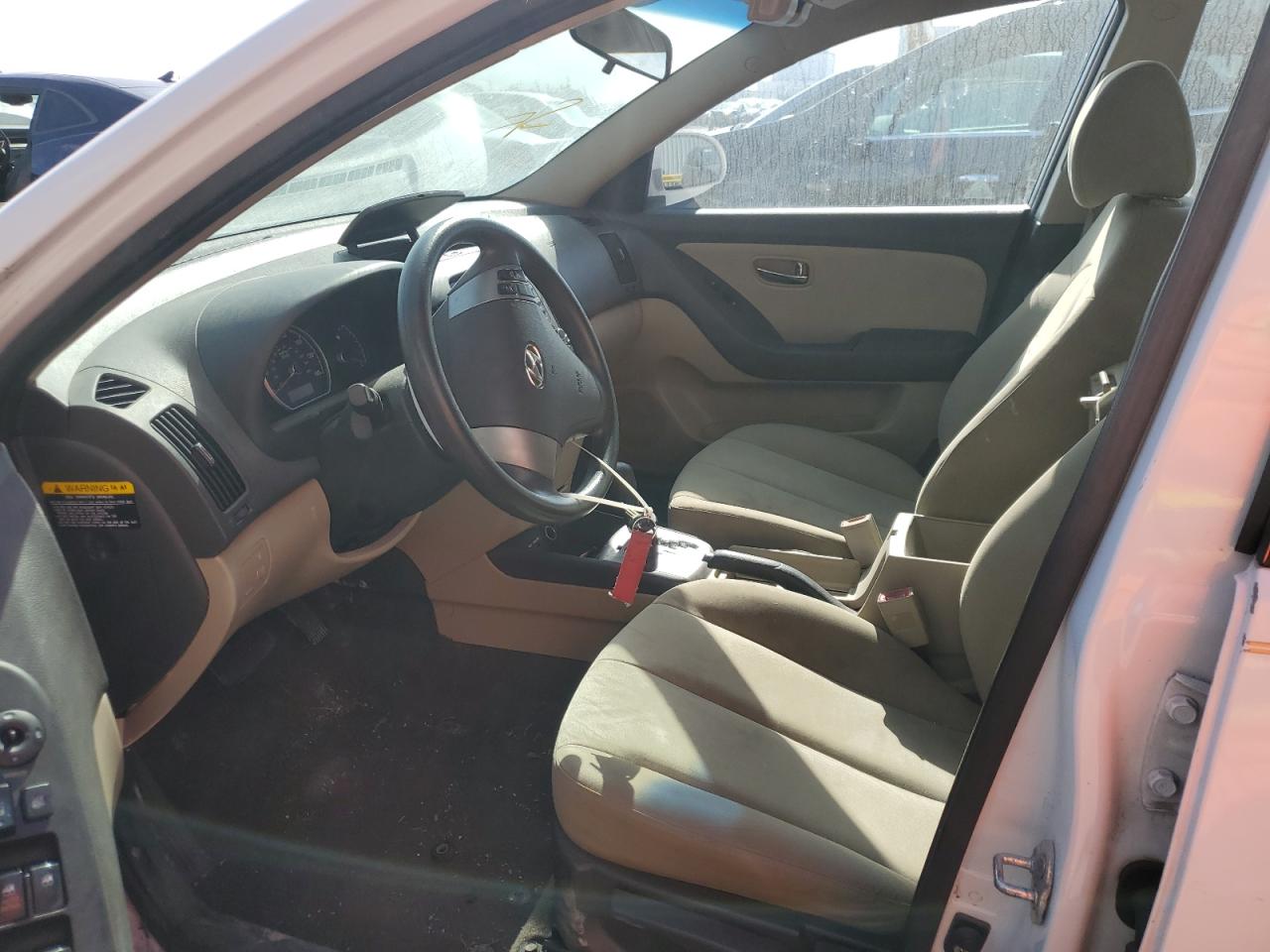 2010 Hyundai Elantra - Image 7
