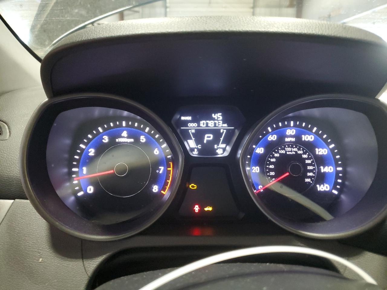 2013 Hyundai Elantra - Image 9