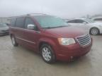 2010 Chrysler Town & Country Touring Plus იყიდება Kansas City-ში, KS - Side