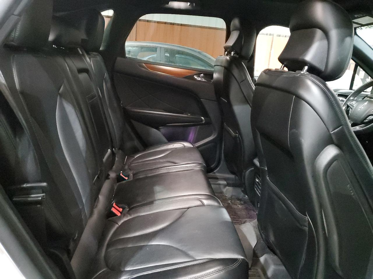 2019 Lincoln MKC - Image 11