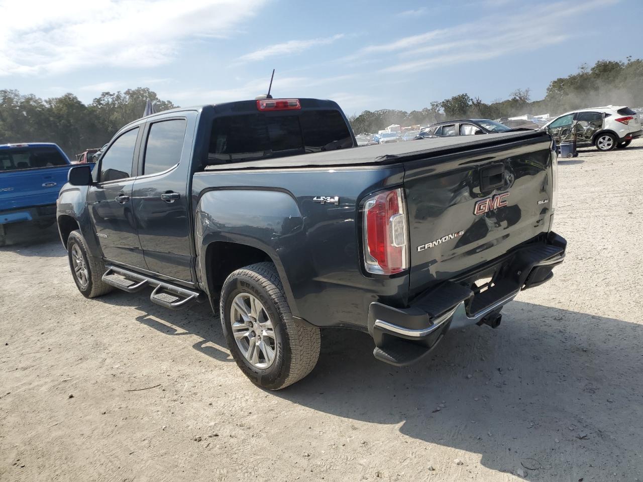 2019 GMC Canyon - Image 2