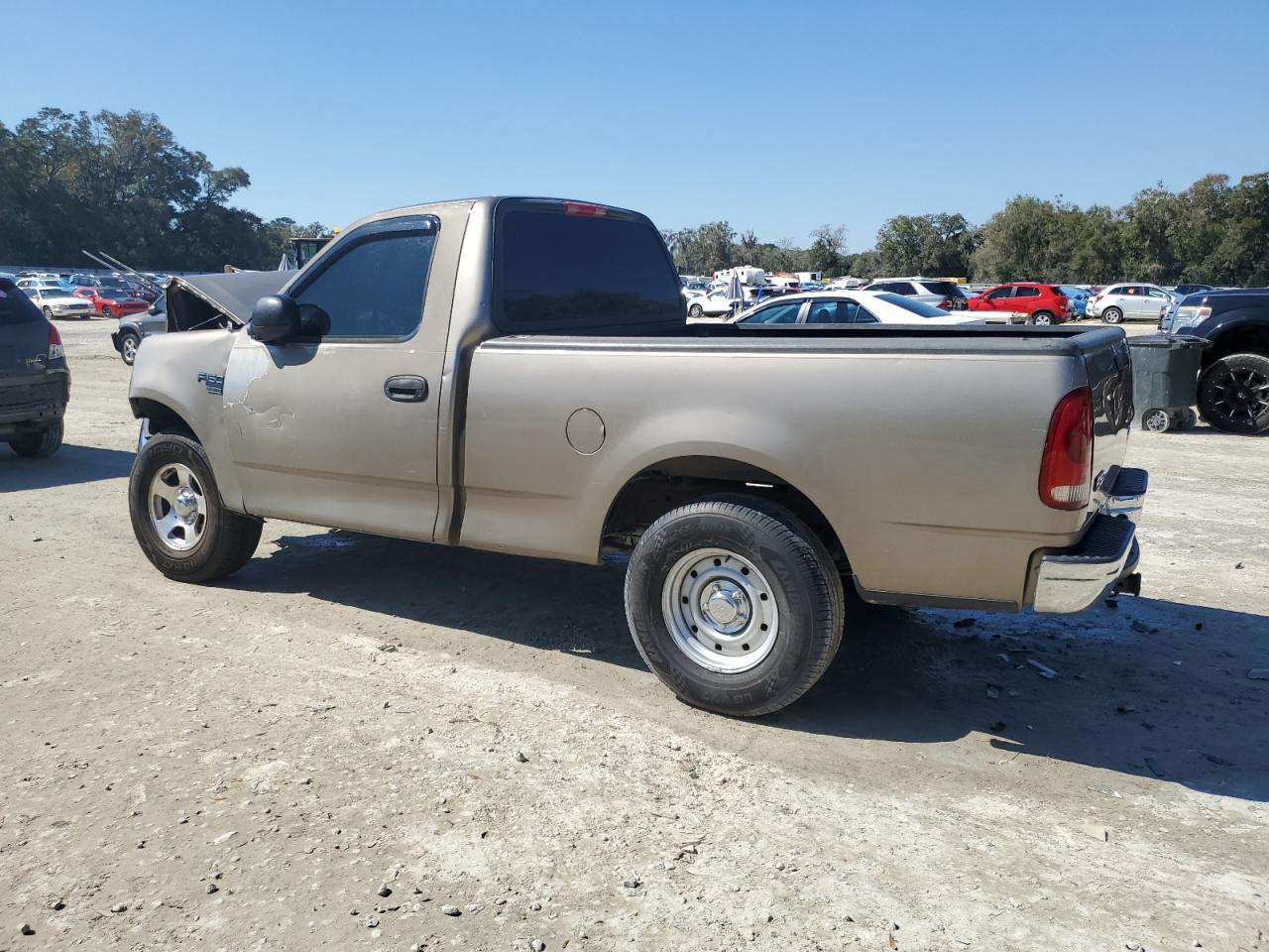 2002 Ford F-150 - Image 2