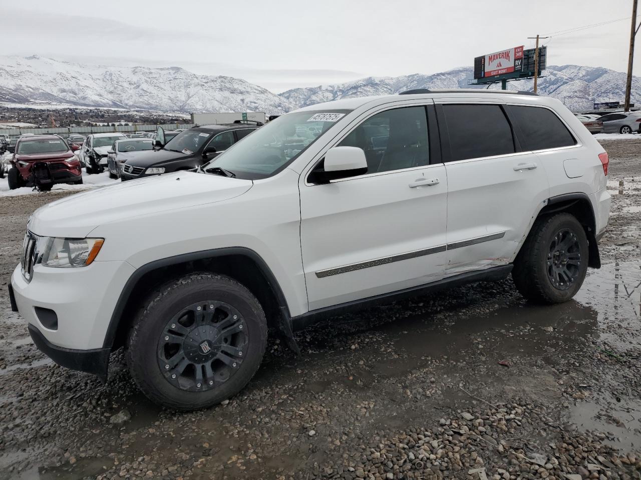 2013 Jeep Grand Cherokee - Image 1