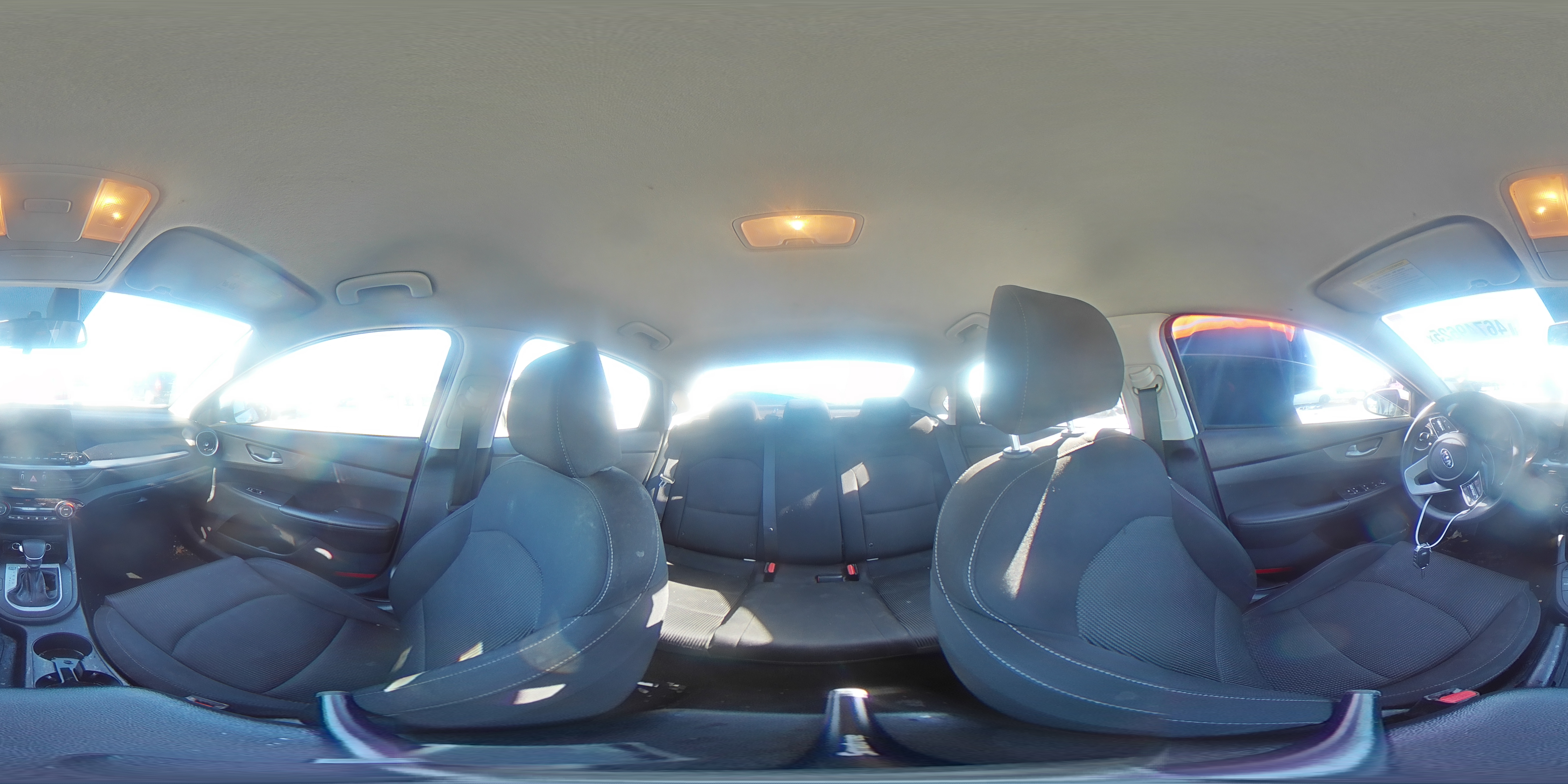 2019 Kia Forte - Image 13
