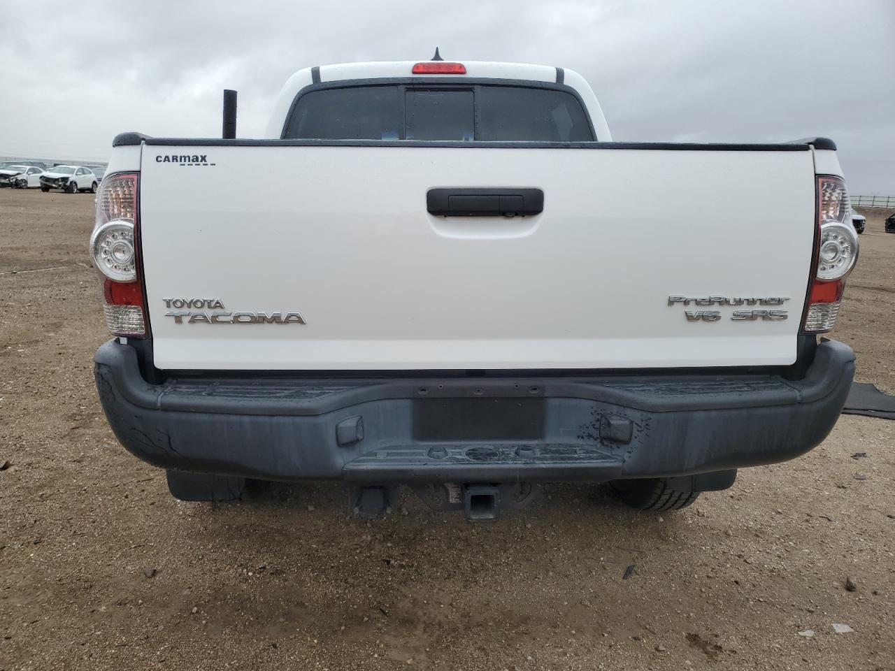 2015 Toyota Tacoma - Image 6