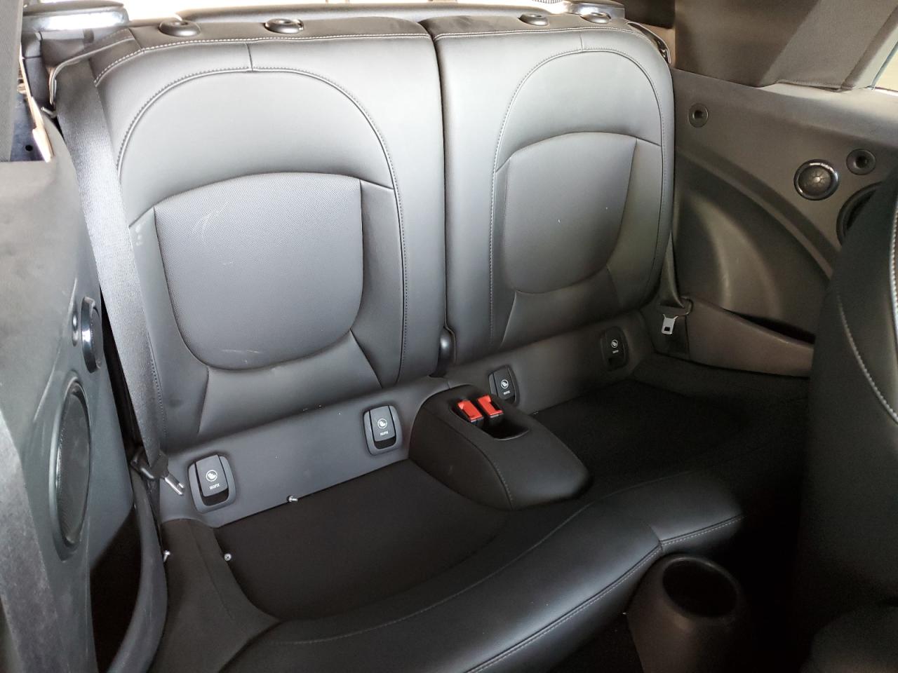 2019 MINI Cooper - Image 10