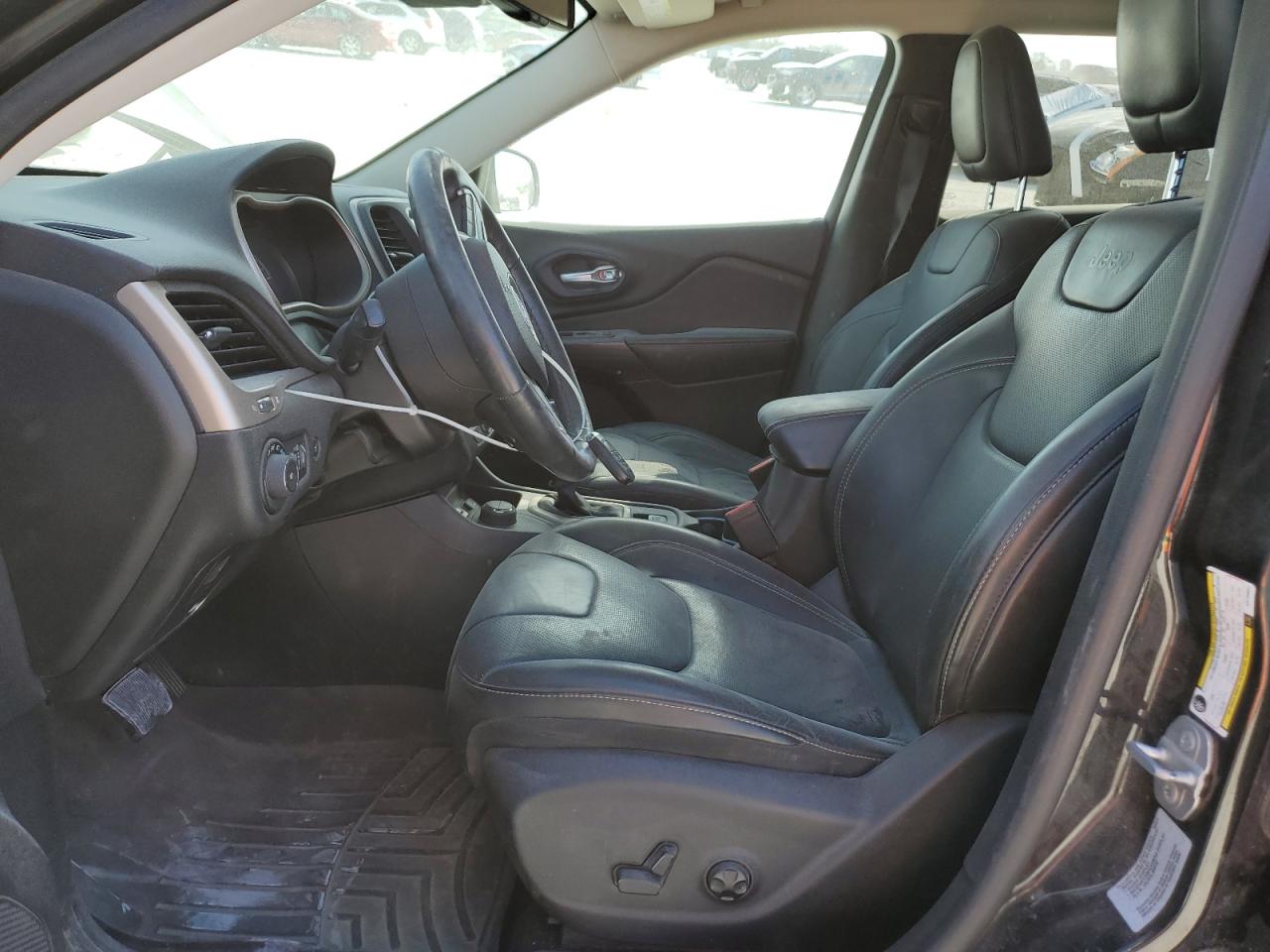 2016 Jeep Grand Cherokee - Image 7