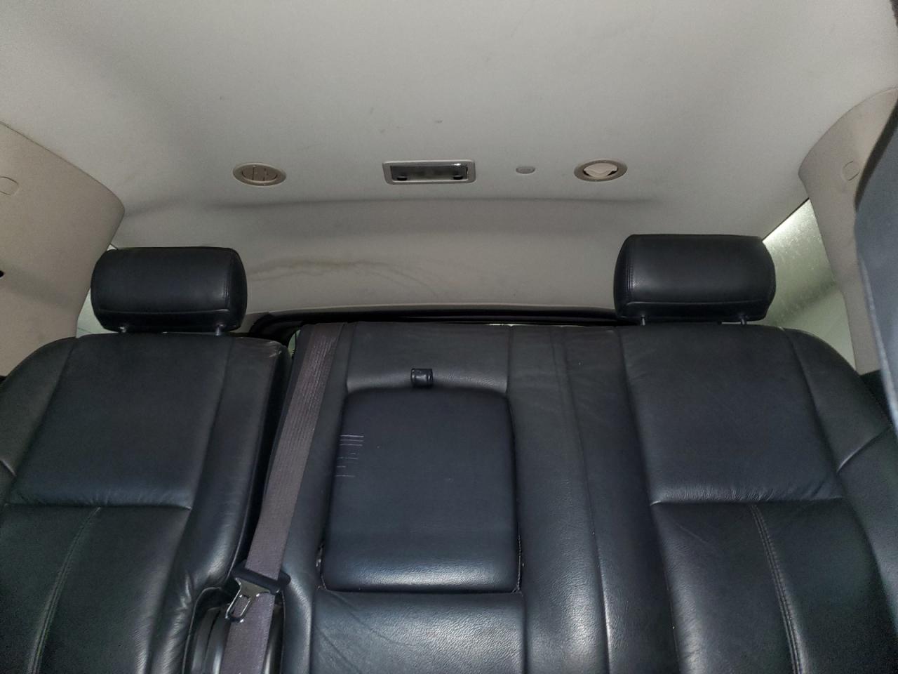 2010 Chevrolet Tahoe - Image 10