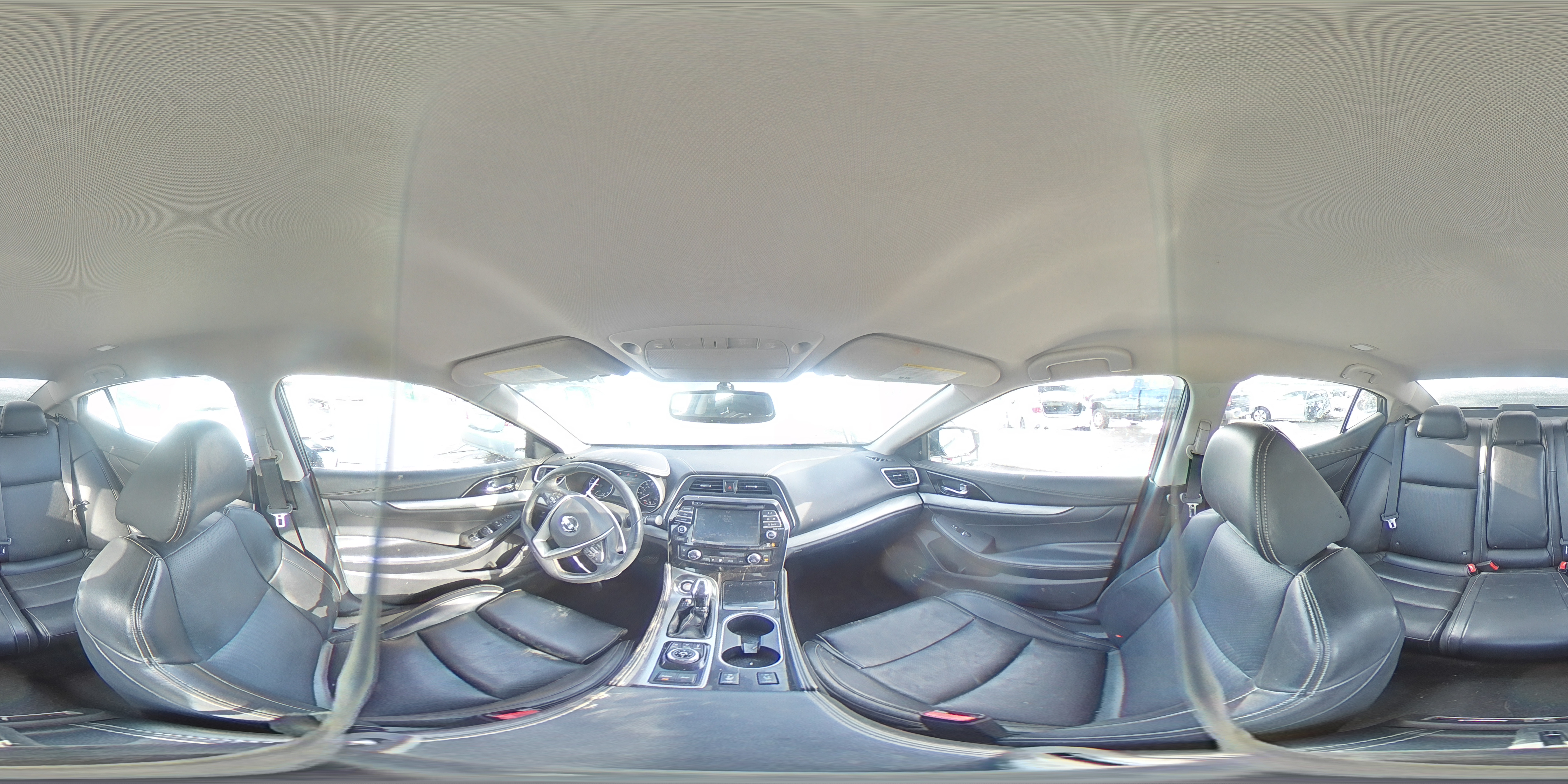 2018 Nissan Maxima - Image 15