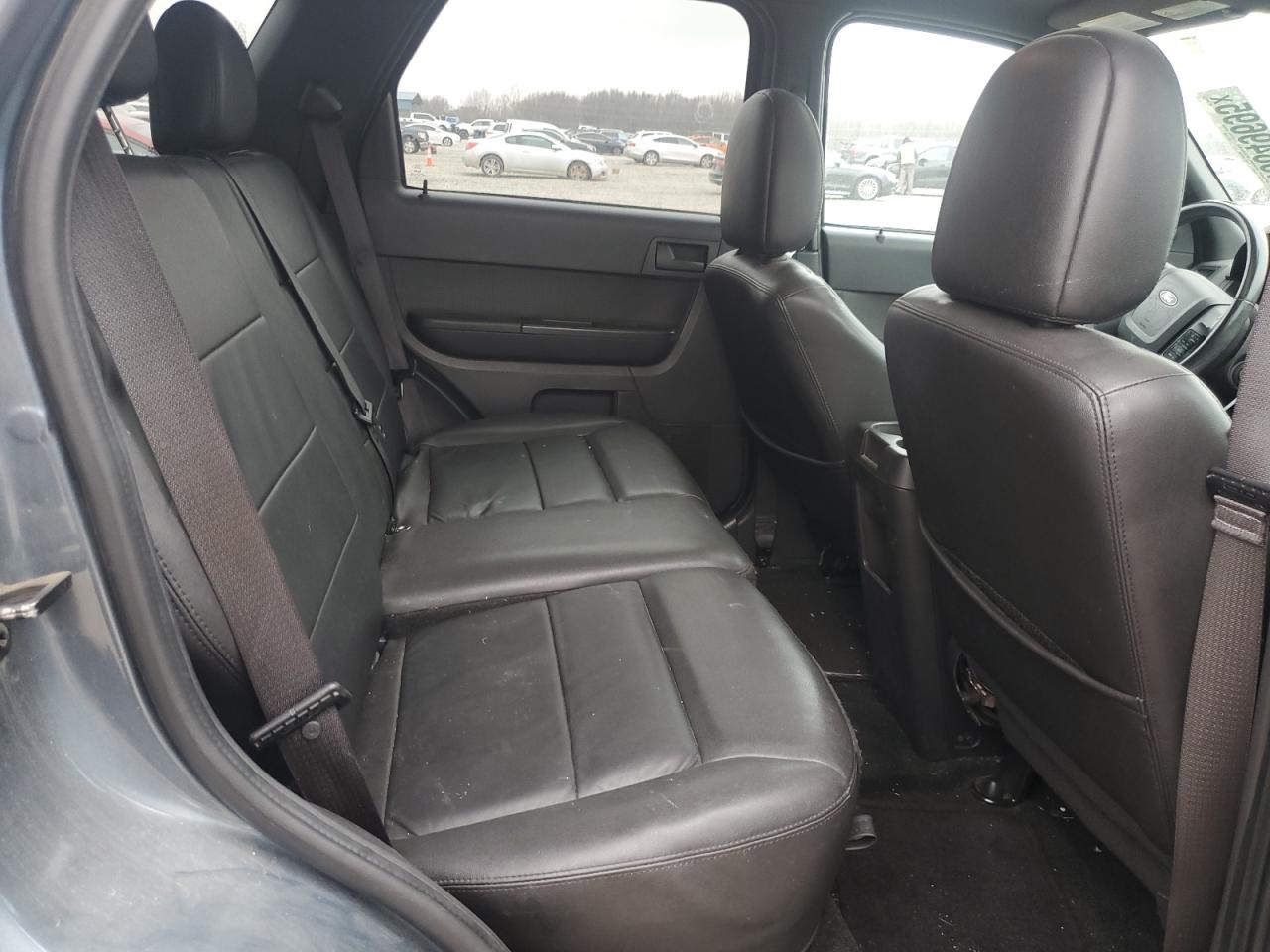 2012 Ford Escape - Image 12