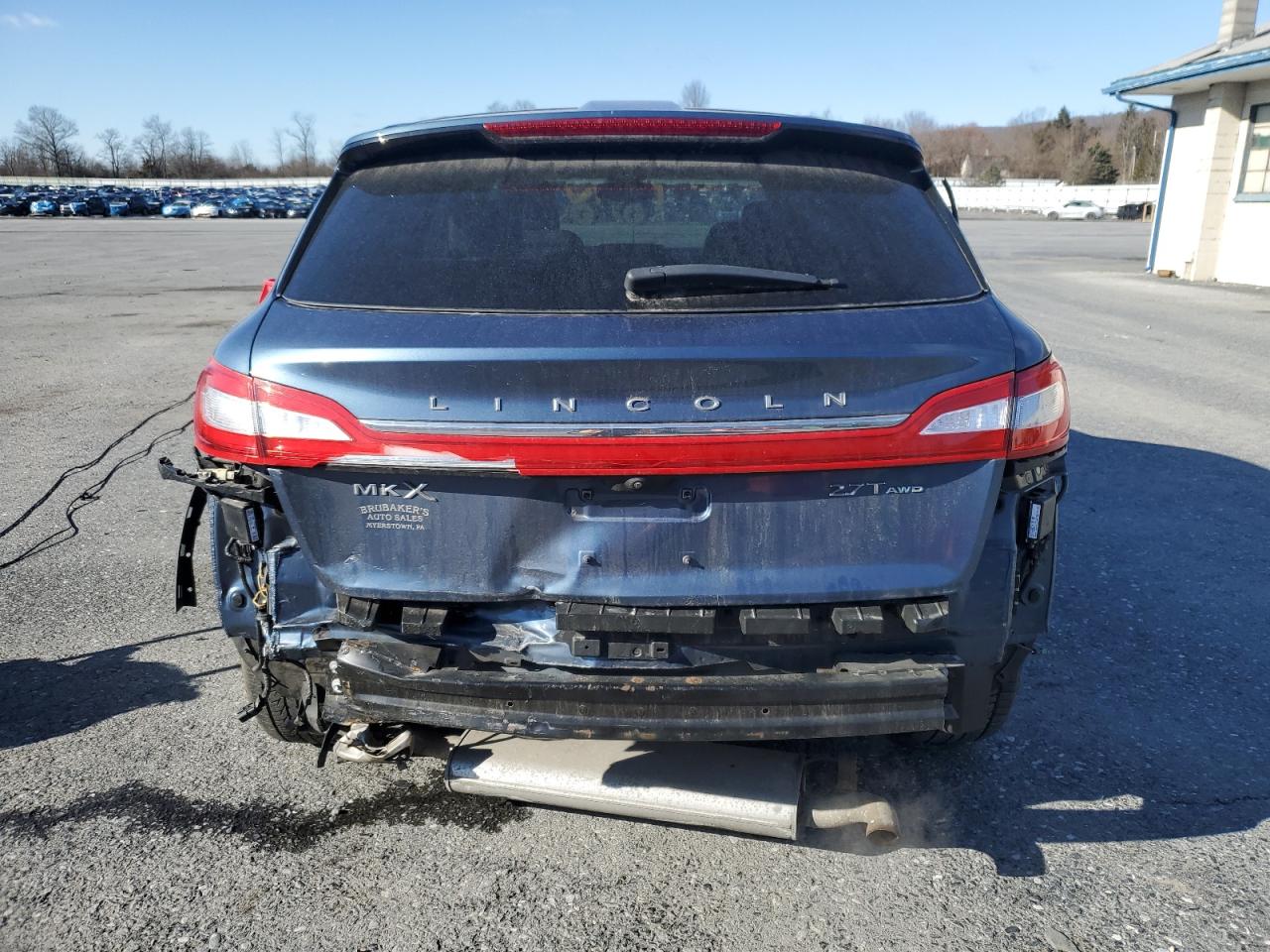 2018 Lincoln MKX - Image 6