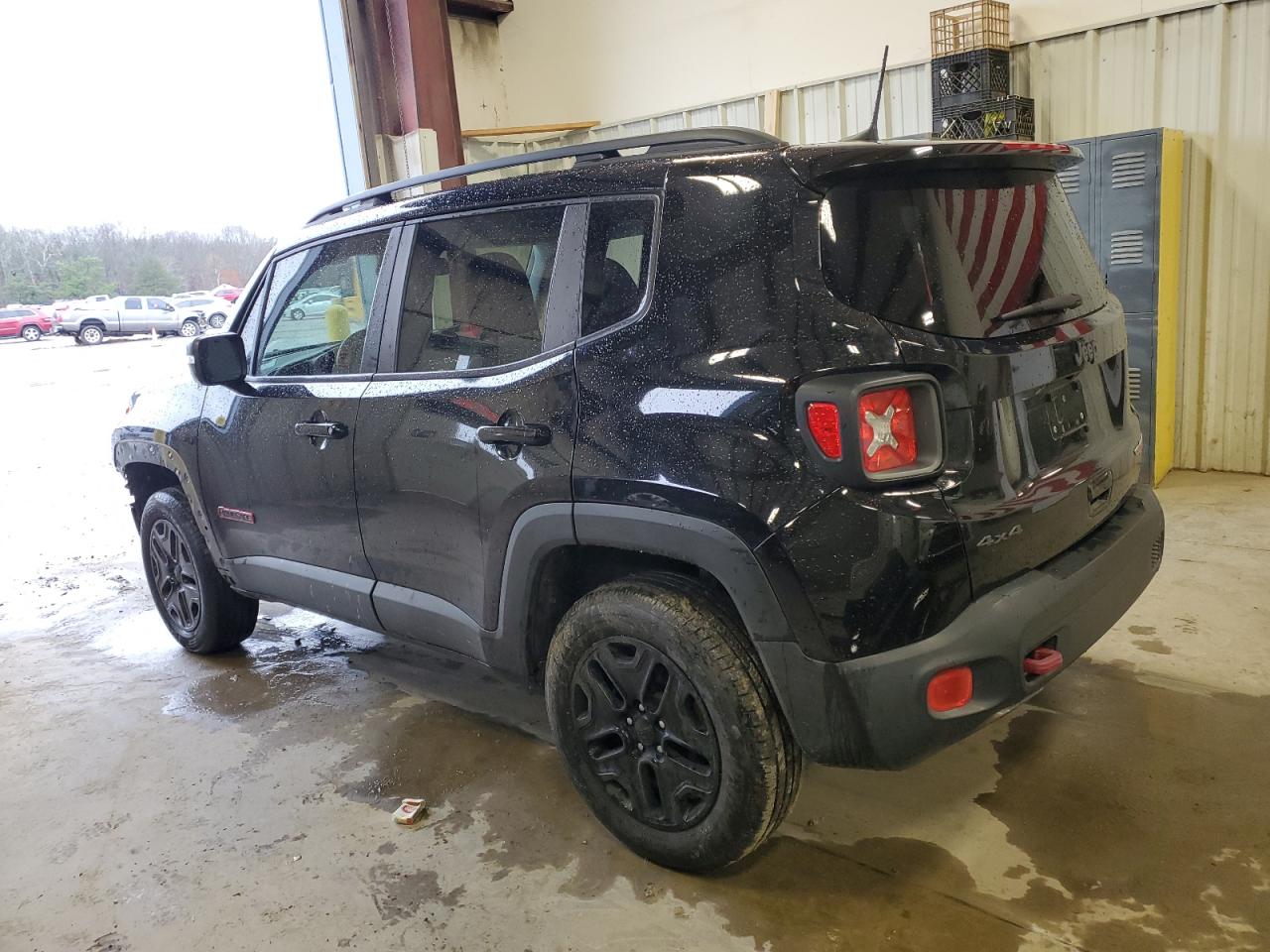 2018 Jeep Renegade - Image 2